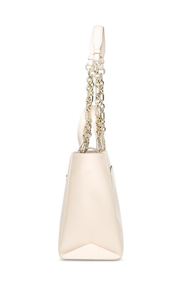 Bdavy White Handbags