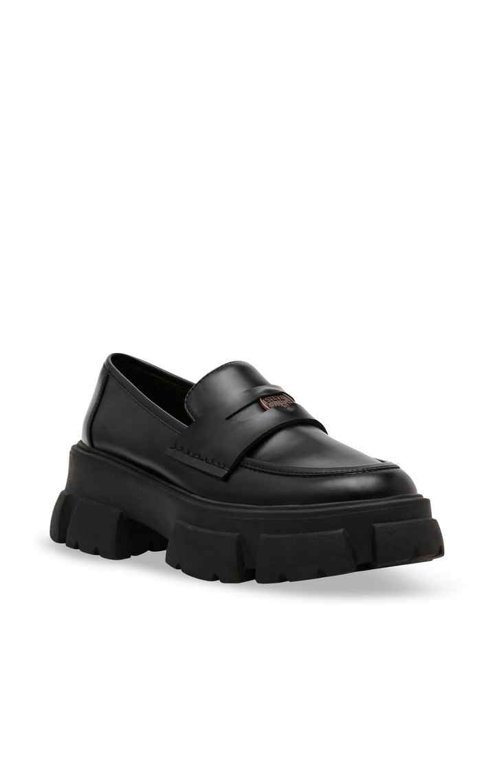 Teazer Black Closed Flats & Ballerinas
