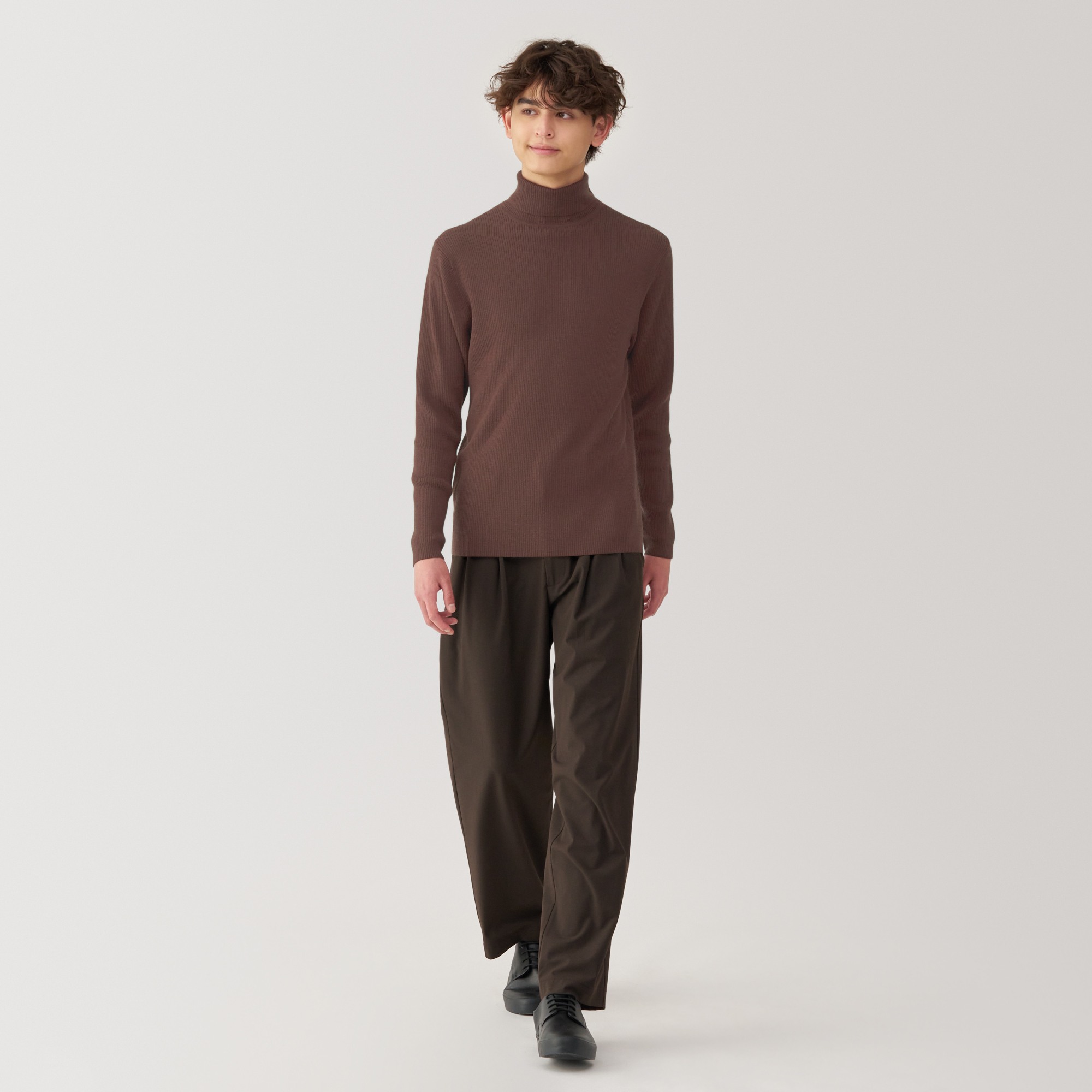 Washable high-gauge Turtle neckribbeb sweater