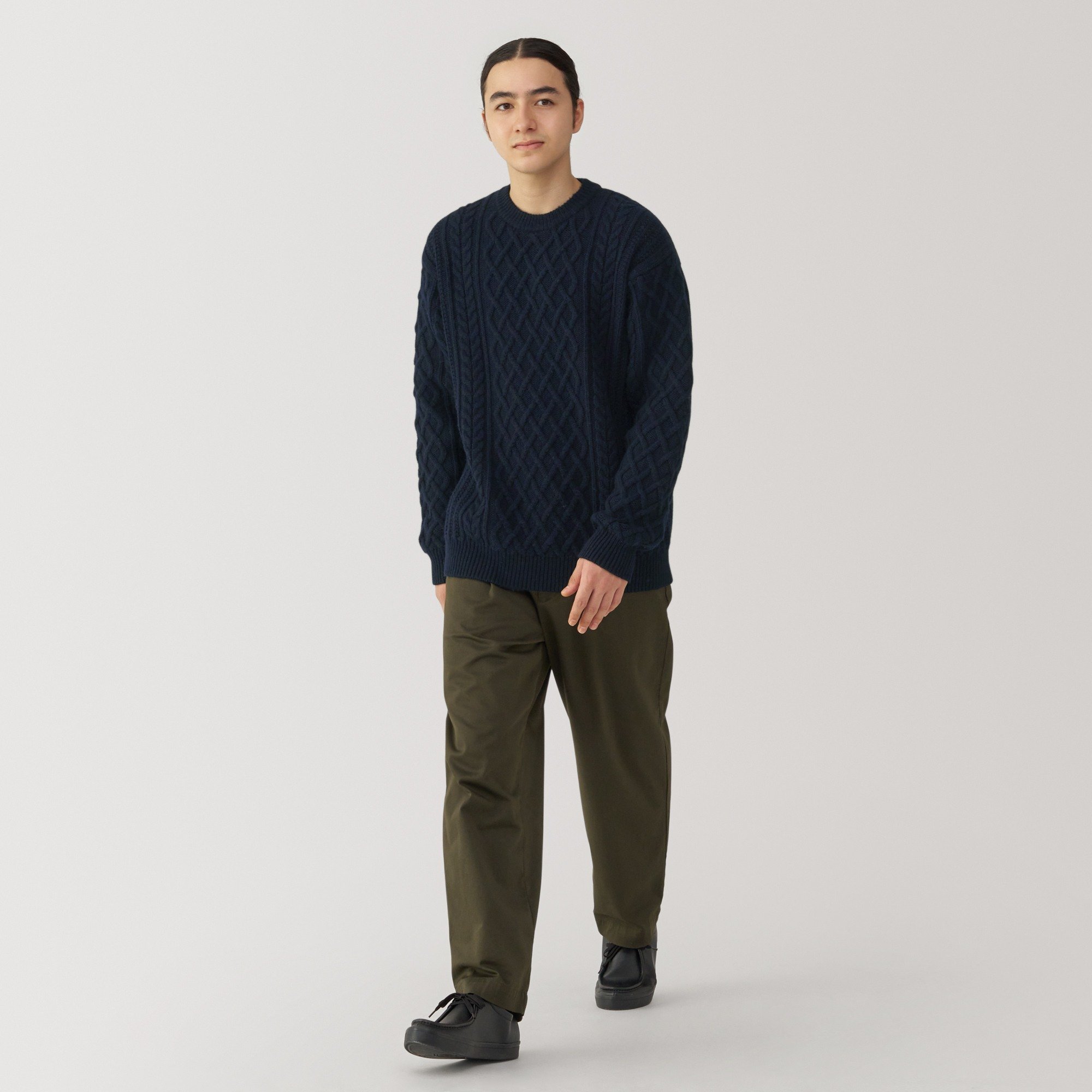 Andes wool cable stitch crew neck Long Sleeve sweater