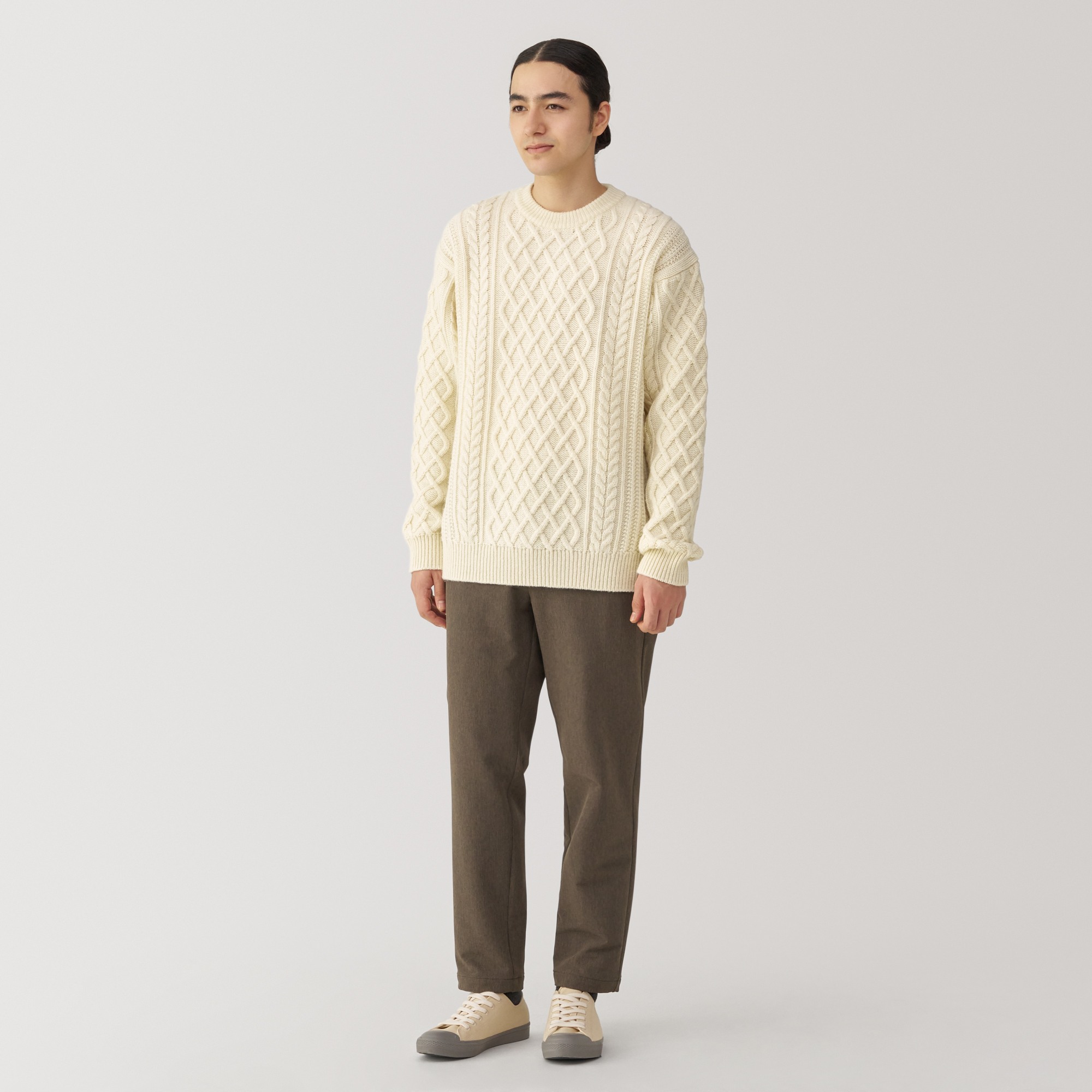 Andes wool cable stitch crew neck Long Sleeve sweater