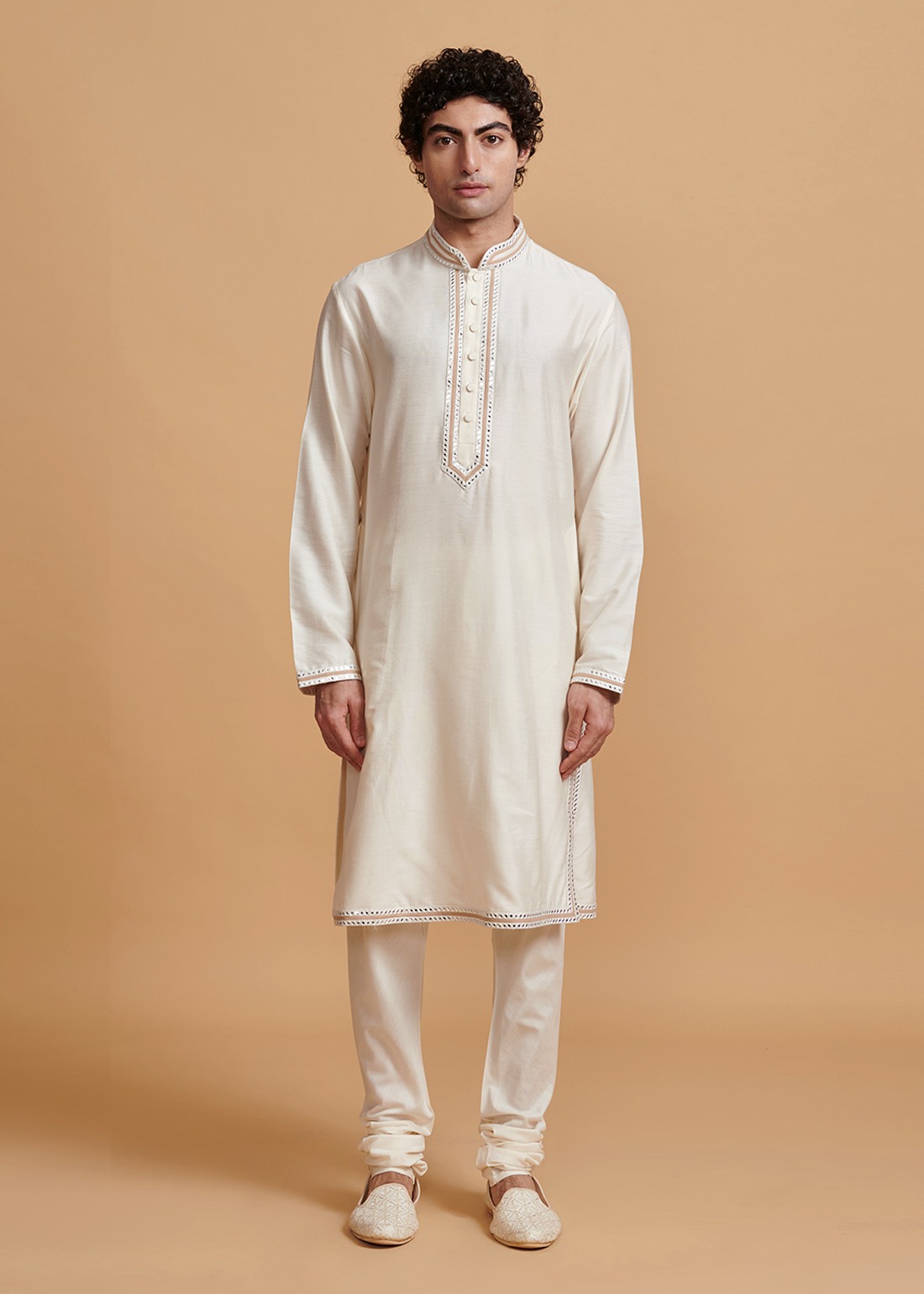 Off White Resham Abla Kurta