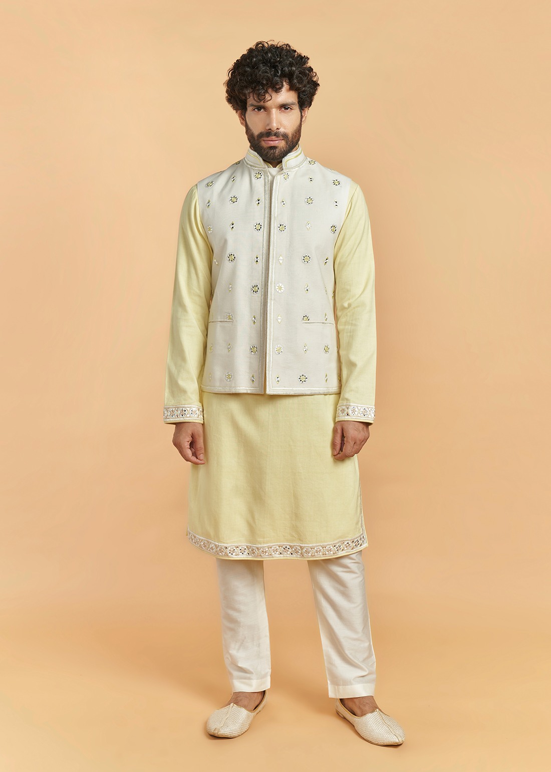 Off White Resham Abla Bundi