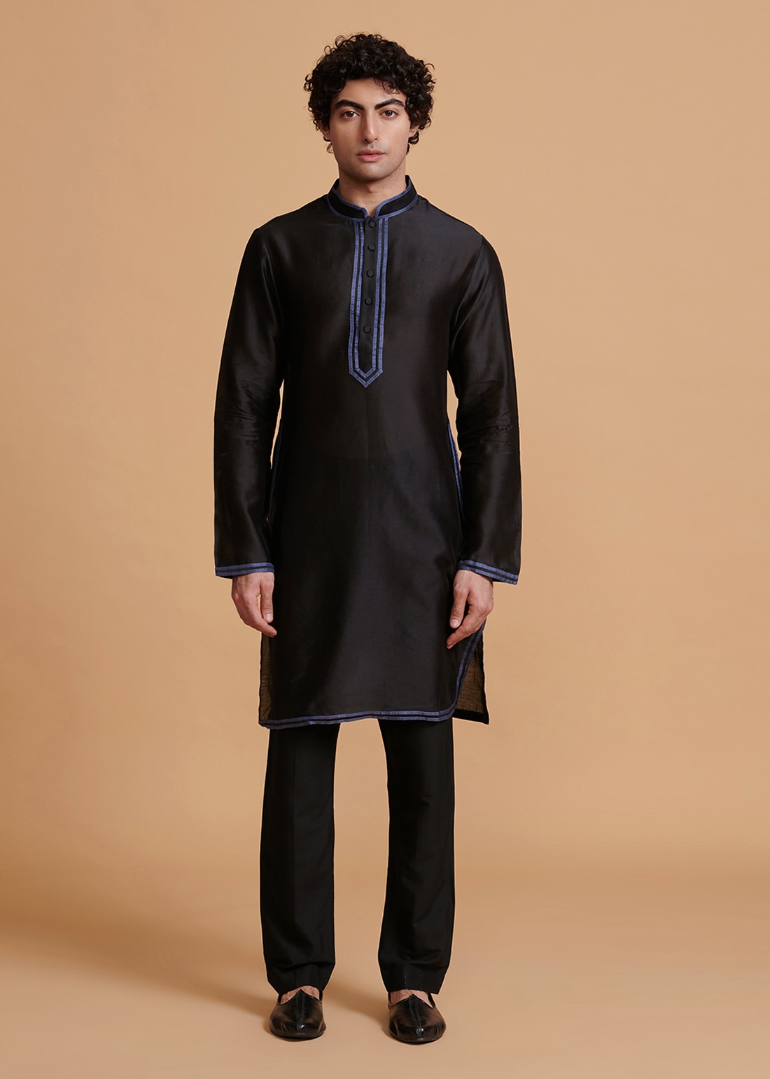 Black Kaleen-Resham Kurta