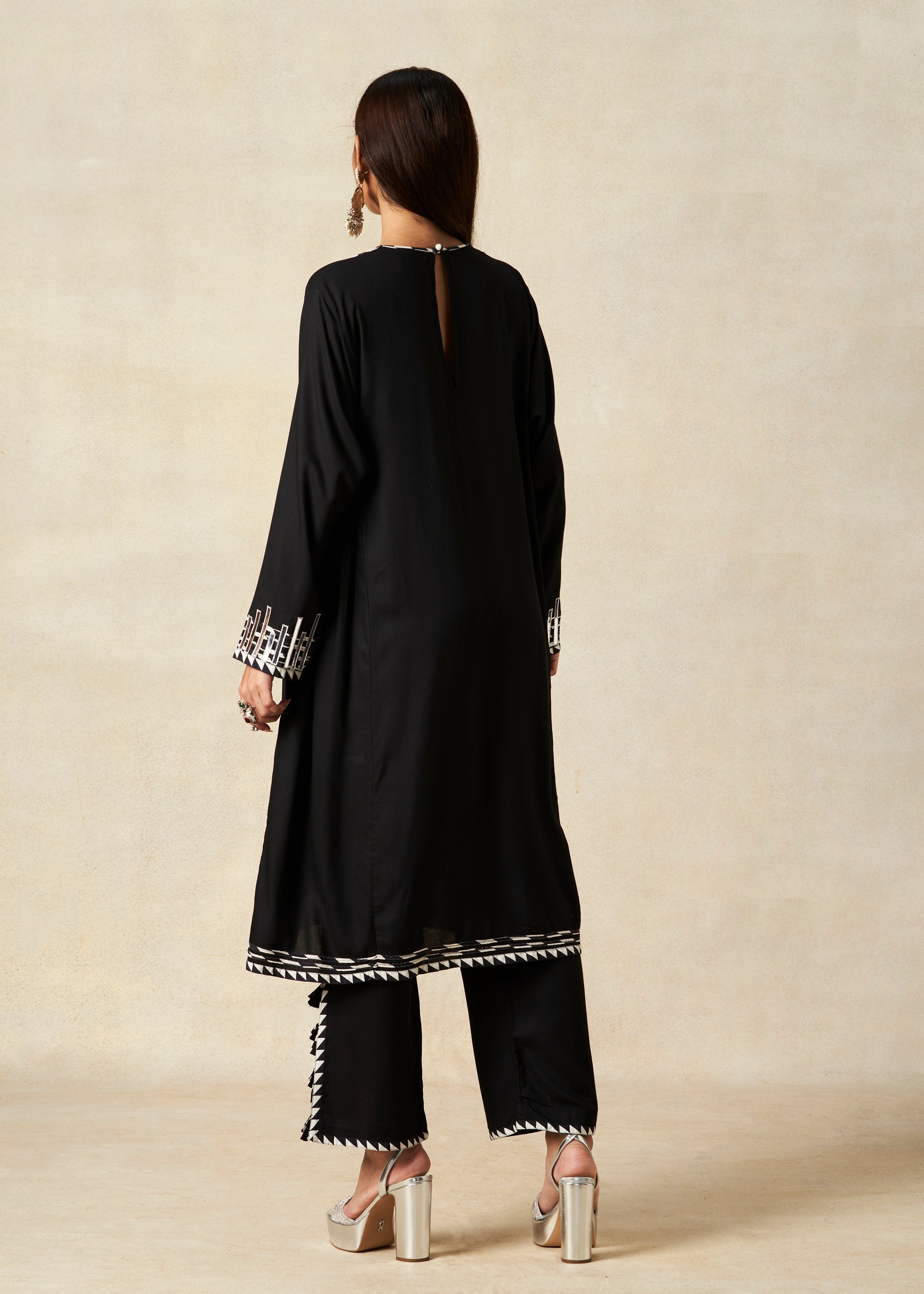 Black Kali Kurta