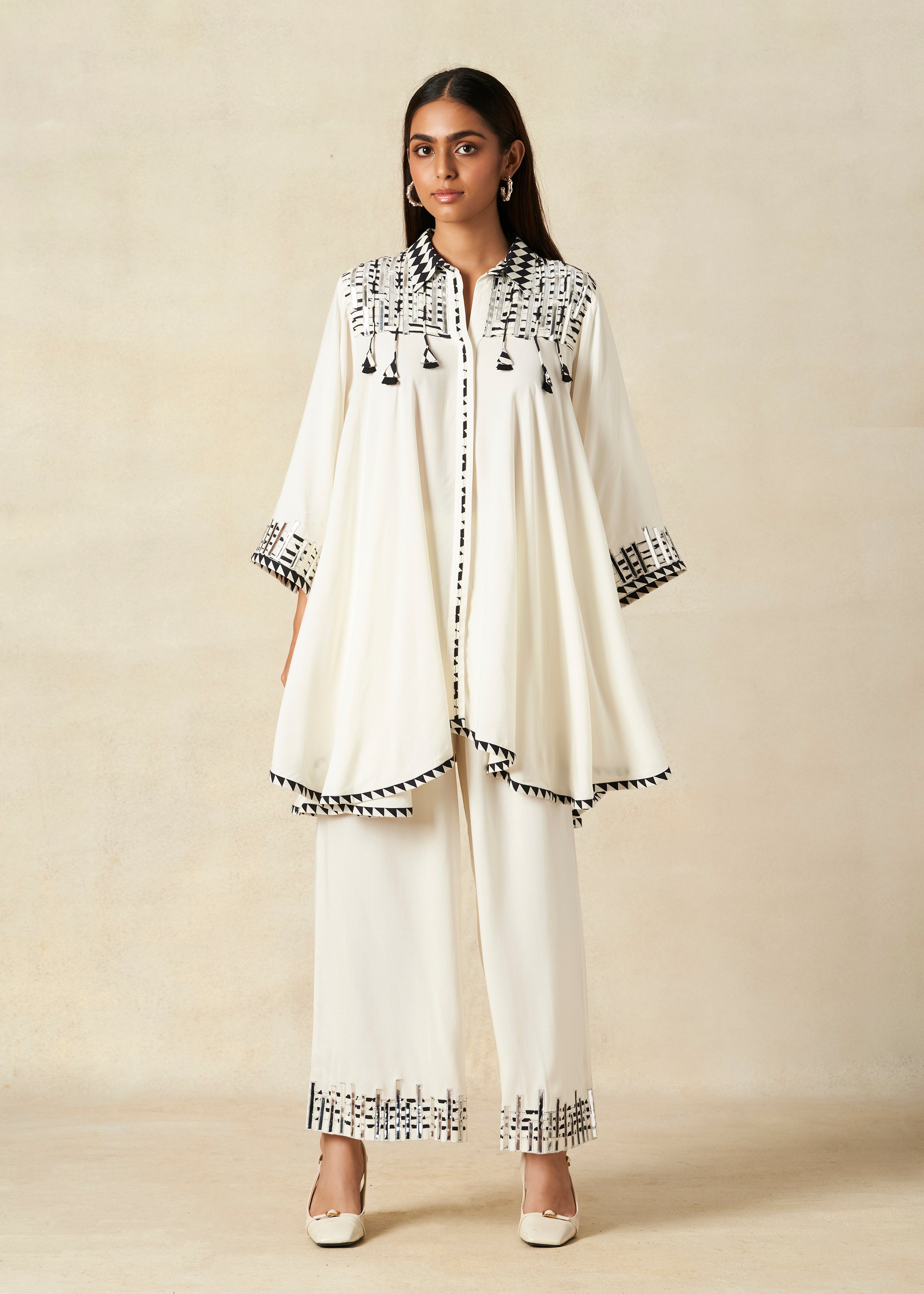 Off White Collared Tunic Set