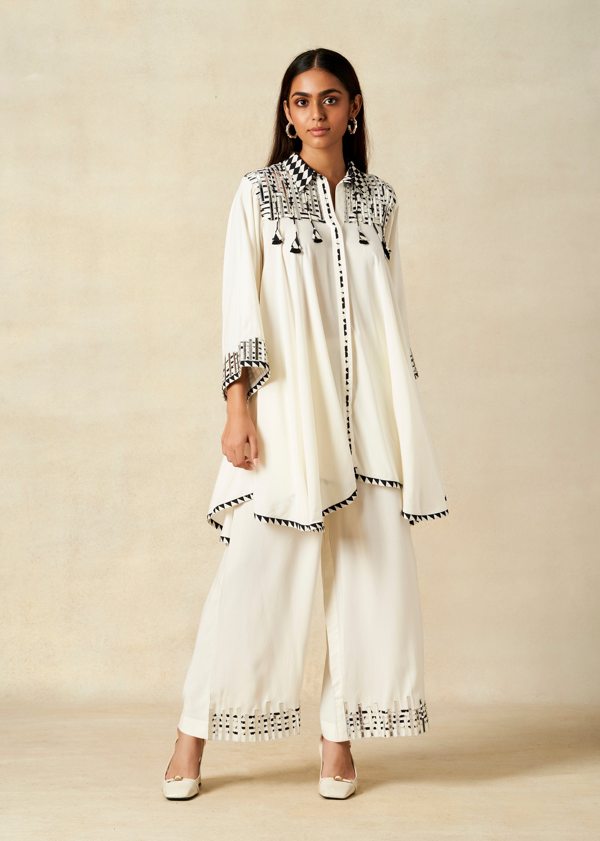 Off White Collared Tunic Set