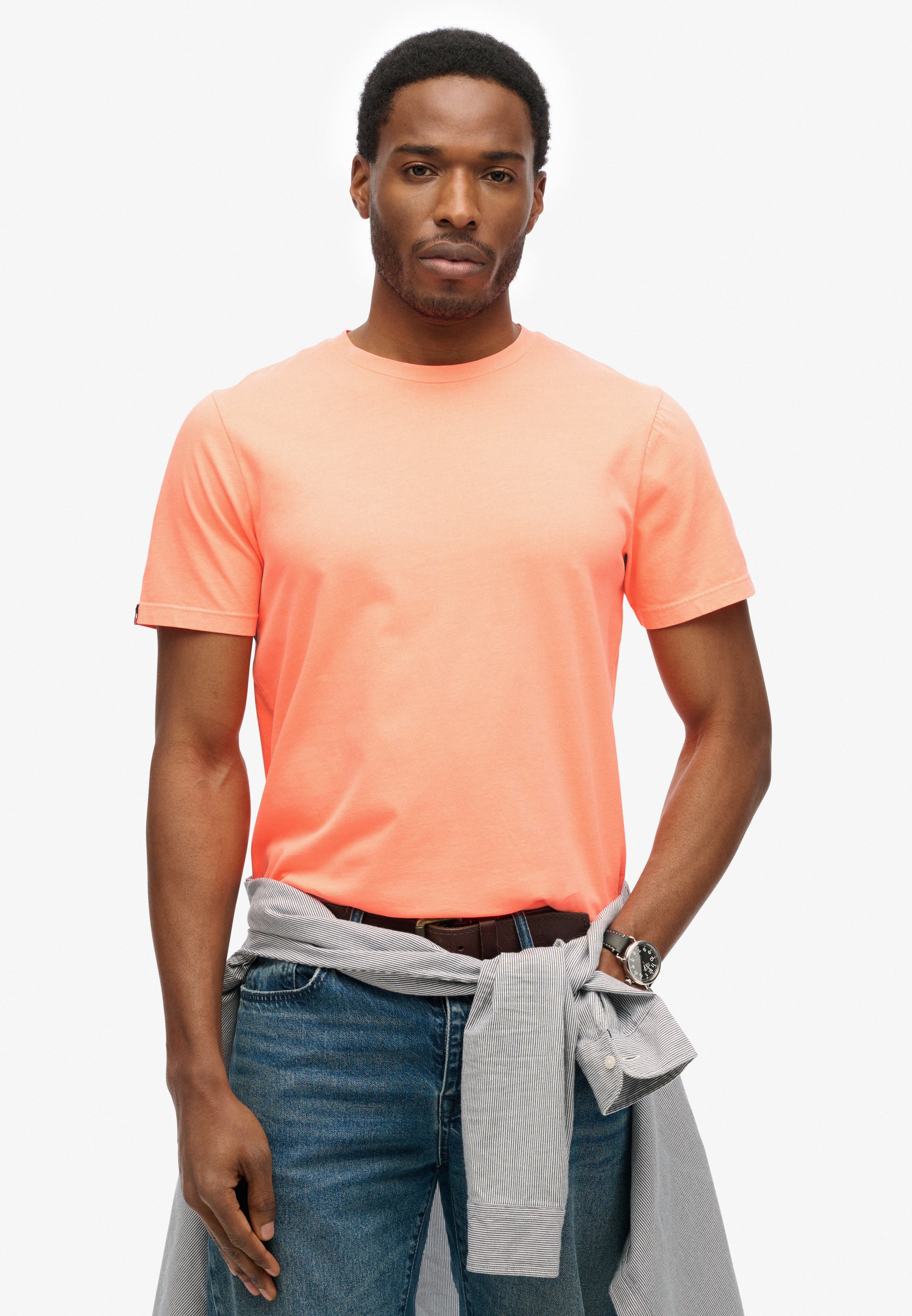 CLASSIC ESSENTIAL TEE