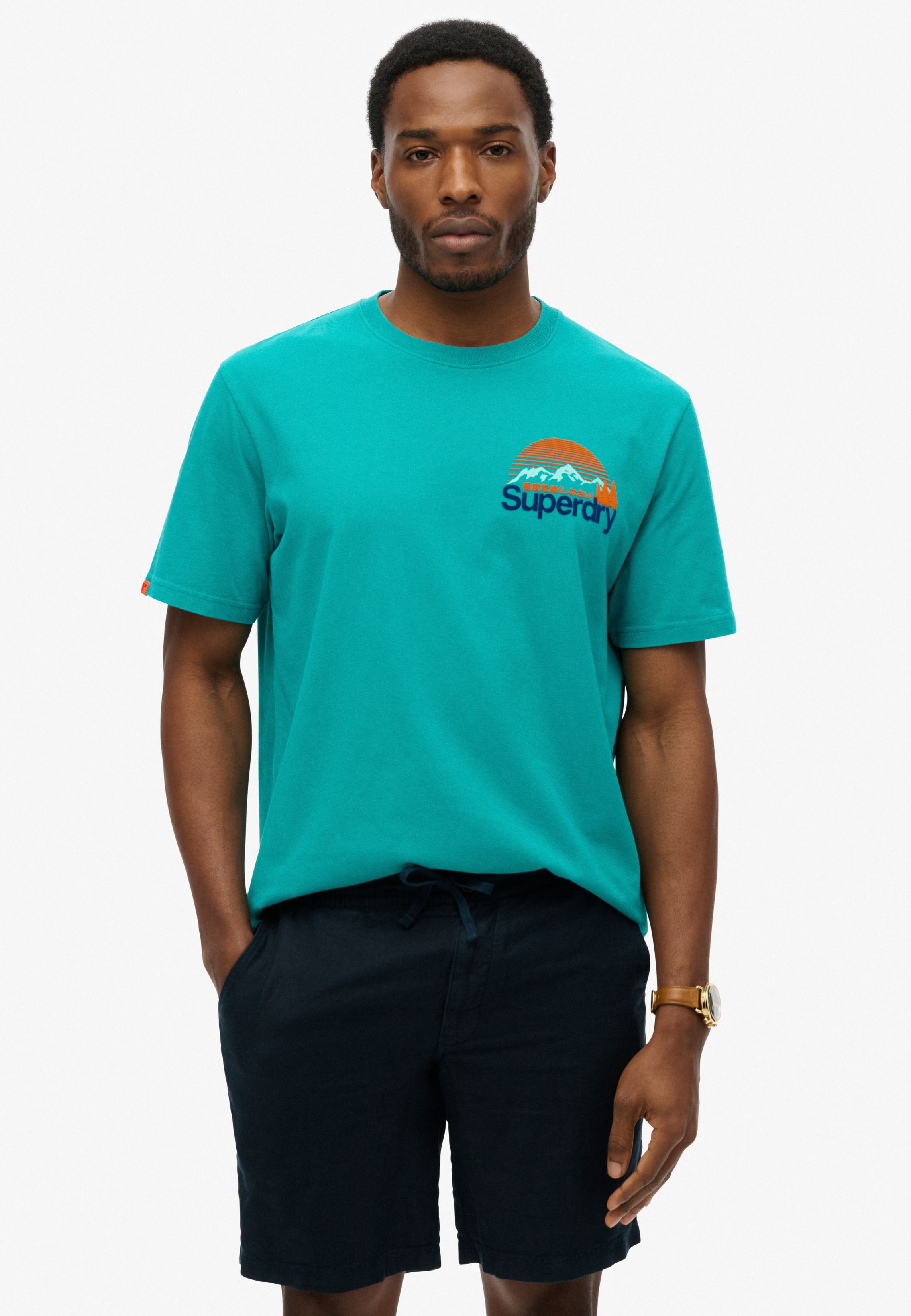 CL GREAT OUTDOORS CHEST TEE
