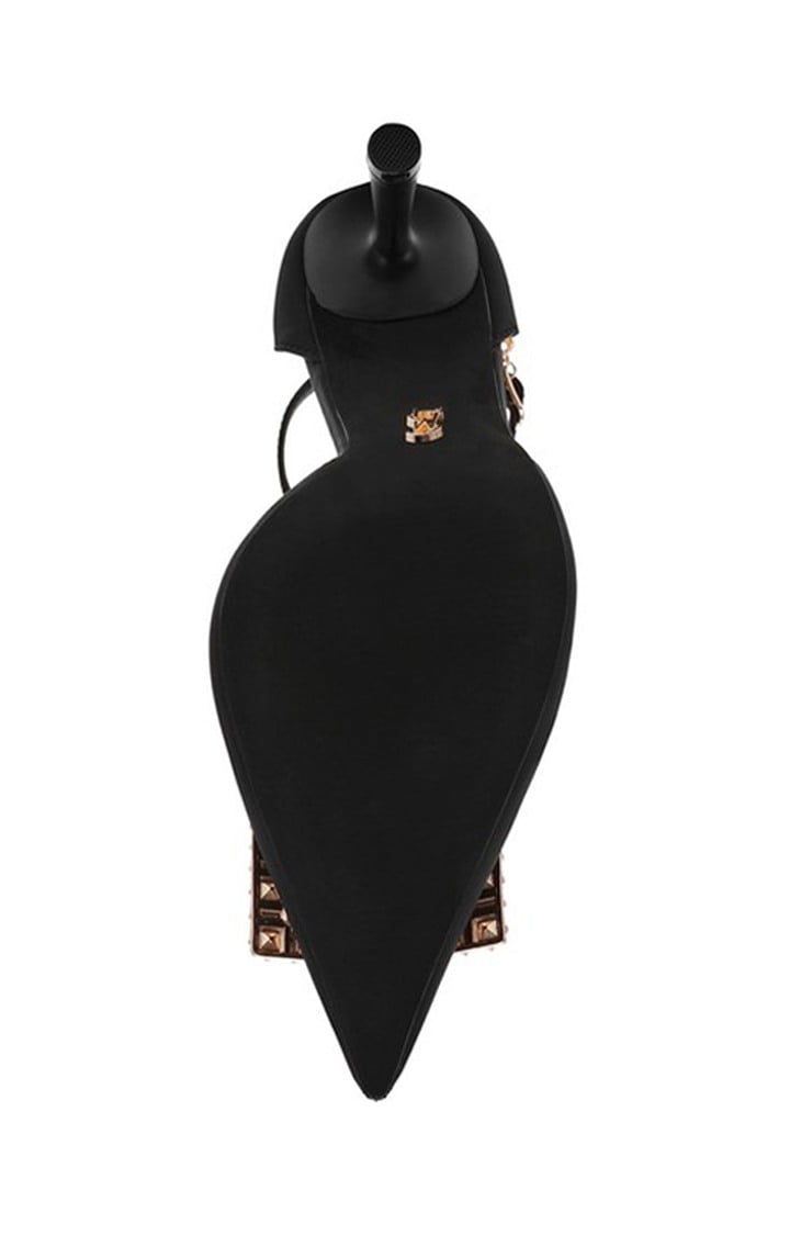 Accession Black Pumps