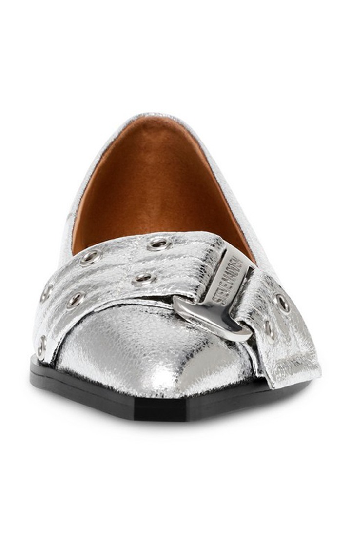Grail Silver Closed Flats & Ballerinas