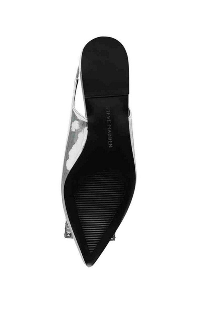 Isabell Silver Closed Flats & Ballerinas