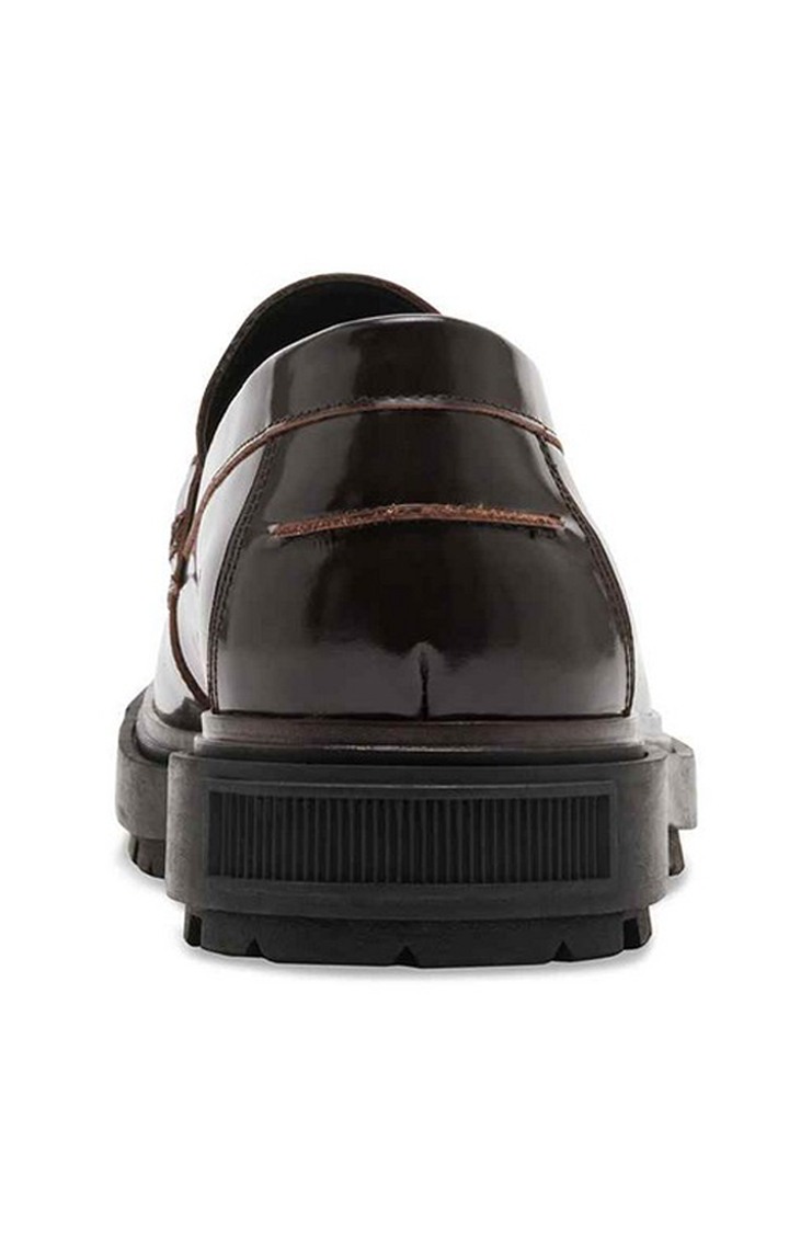 Chainlee Brown Tie-Ups & Dress Loafers