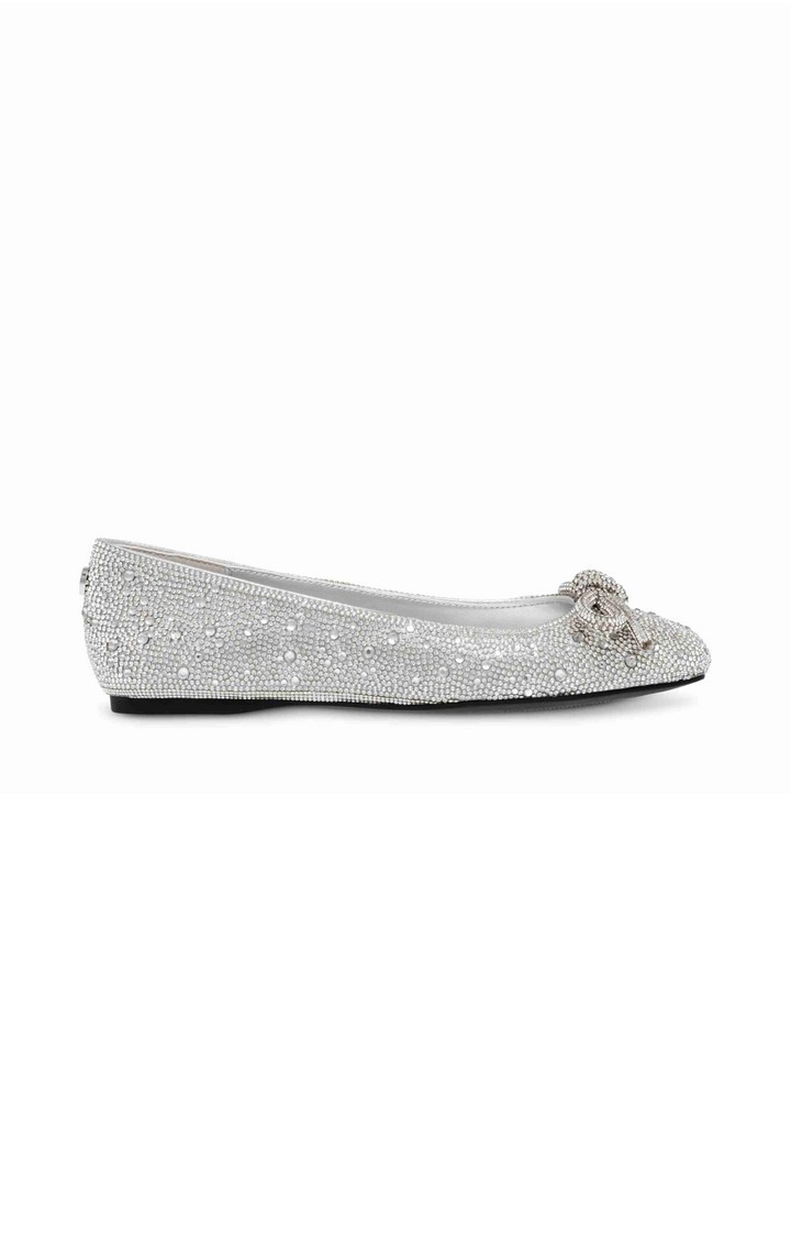 Nilsa-R Silver Closed Flats & Ballerinas