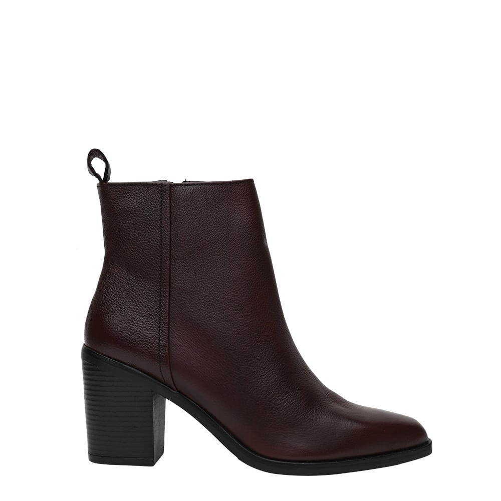 SM-1580 Burgundy Boots
