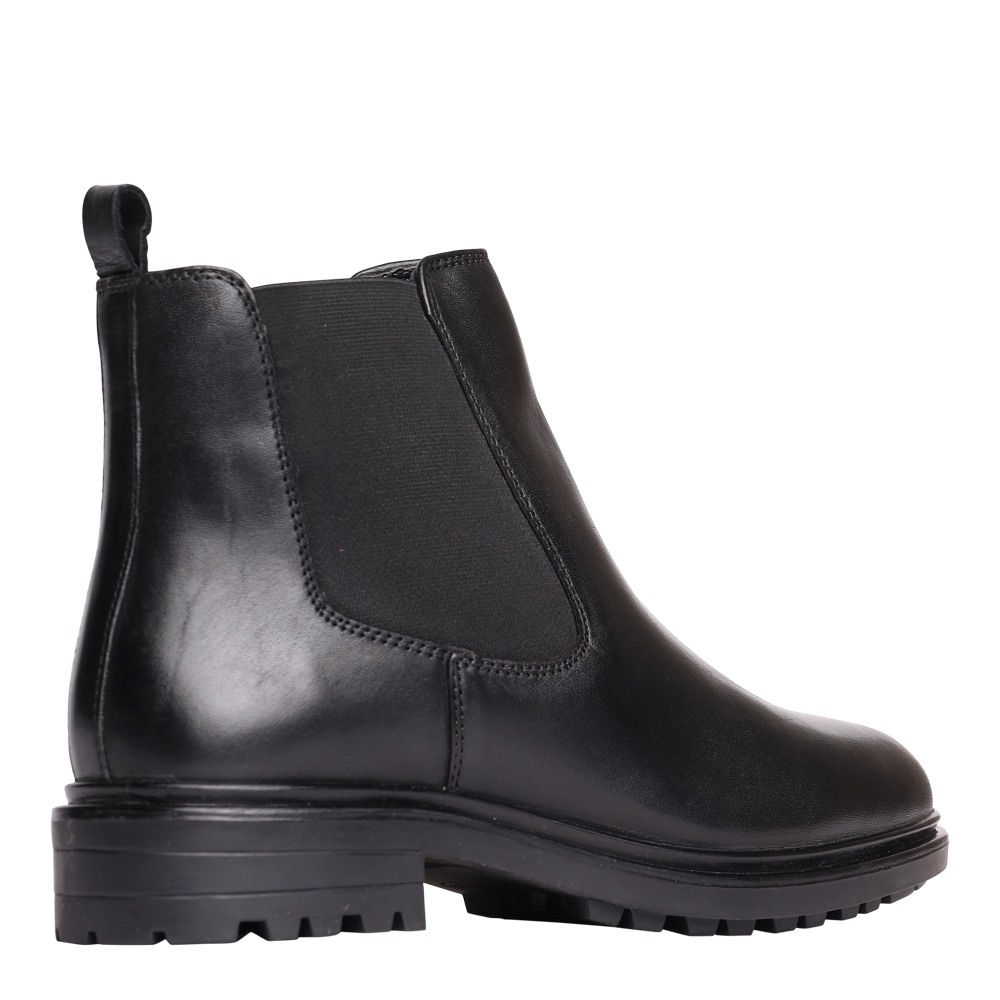 Sm-1582 Black Boots