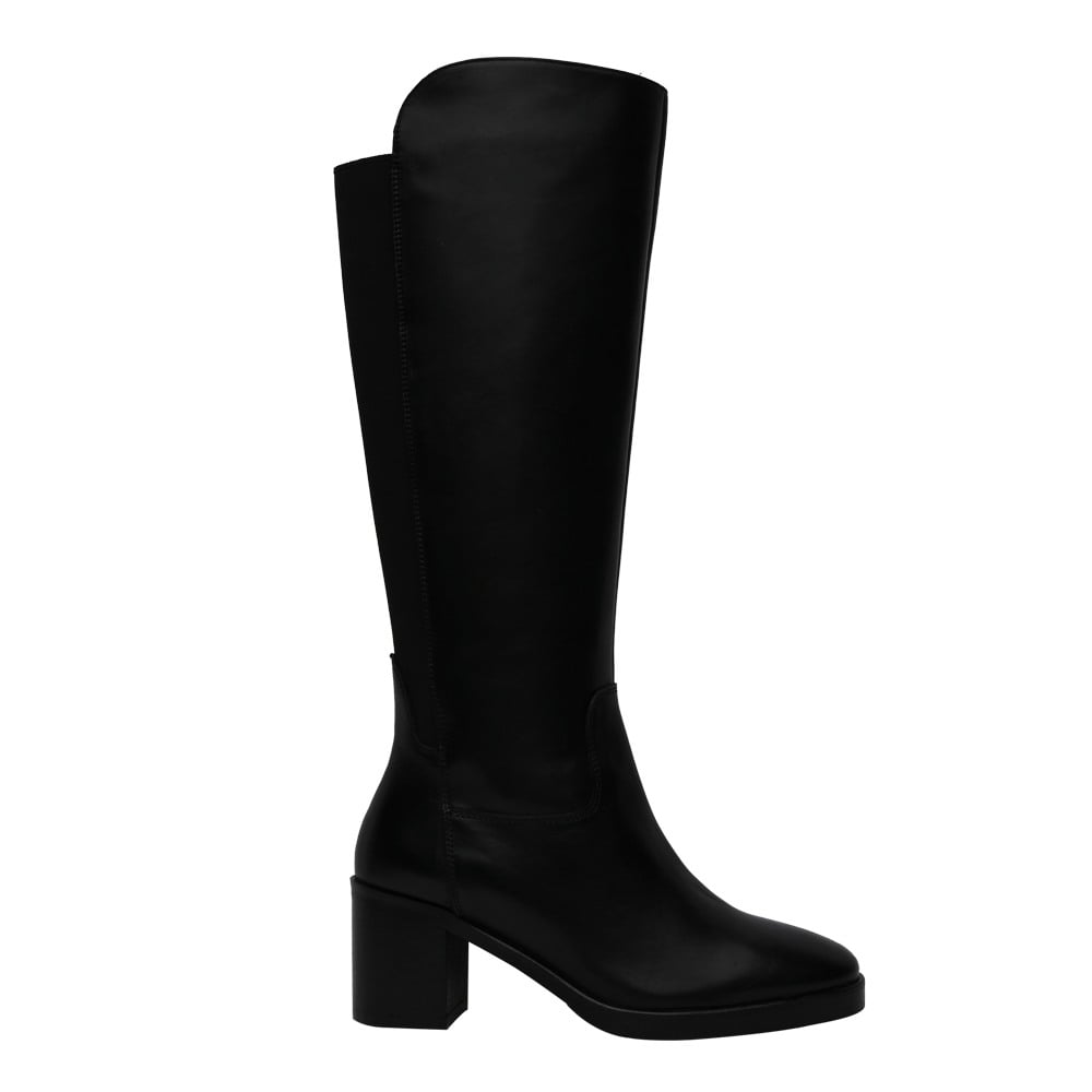 SM-1584 Black Boots