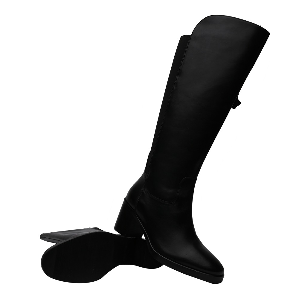 SM-1584 Black Boots