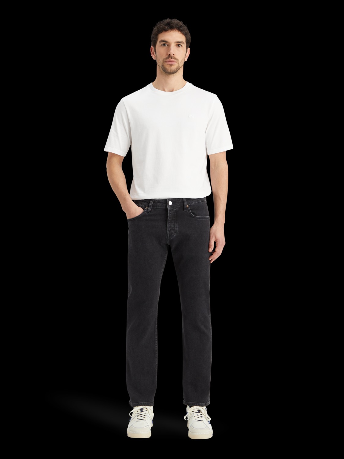 CORE THE ZEE STRAIGHT JEANS - CITY BLACK