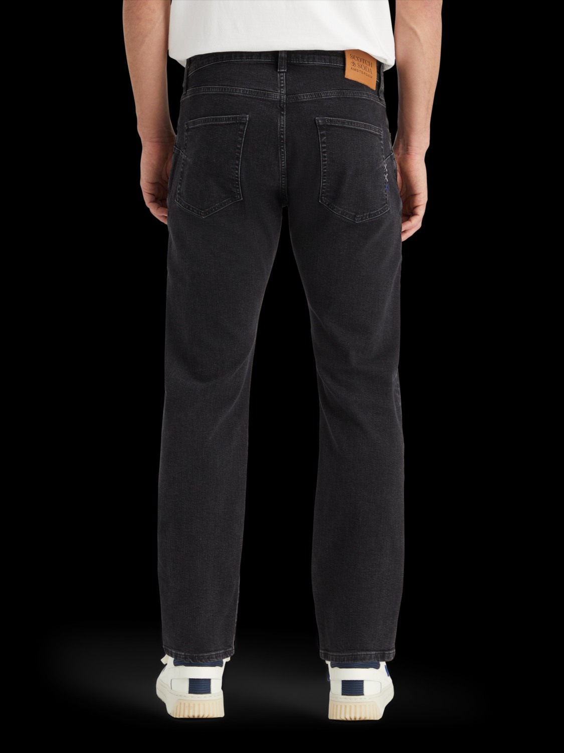 CORE THE ZEE STRAIGHT JEANS - CITY BLACK