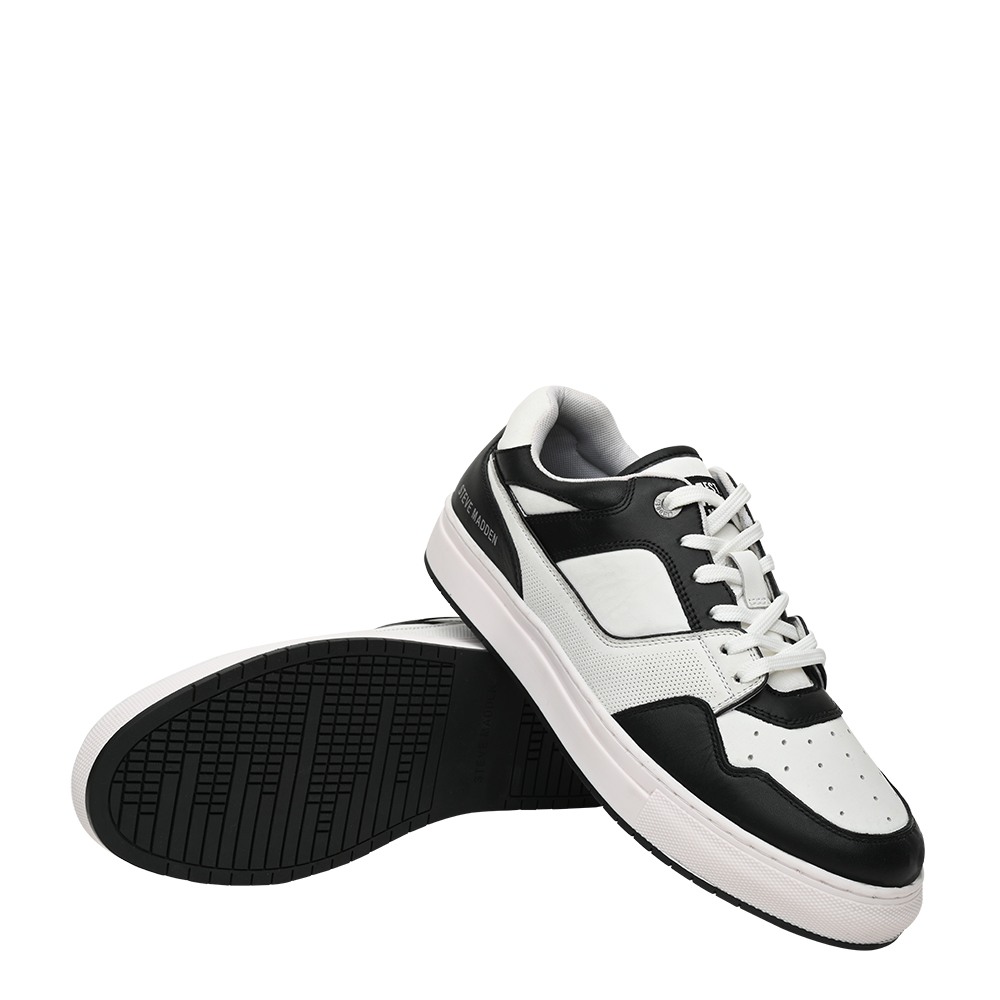 TRAYLON Black Sneakers