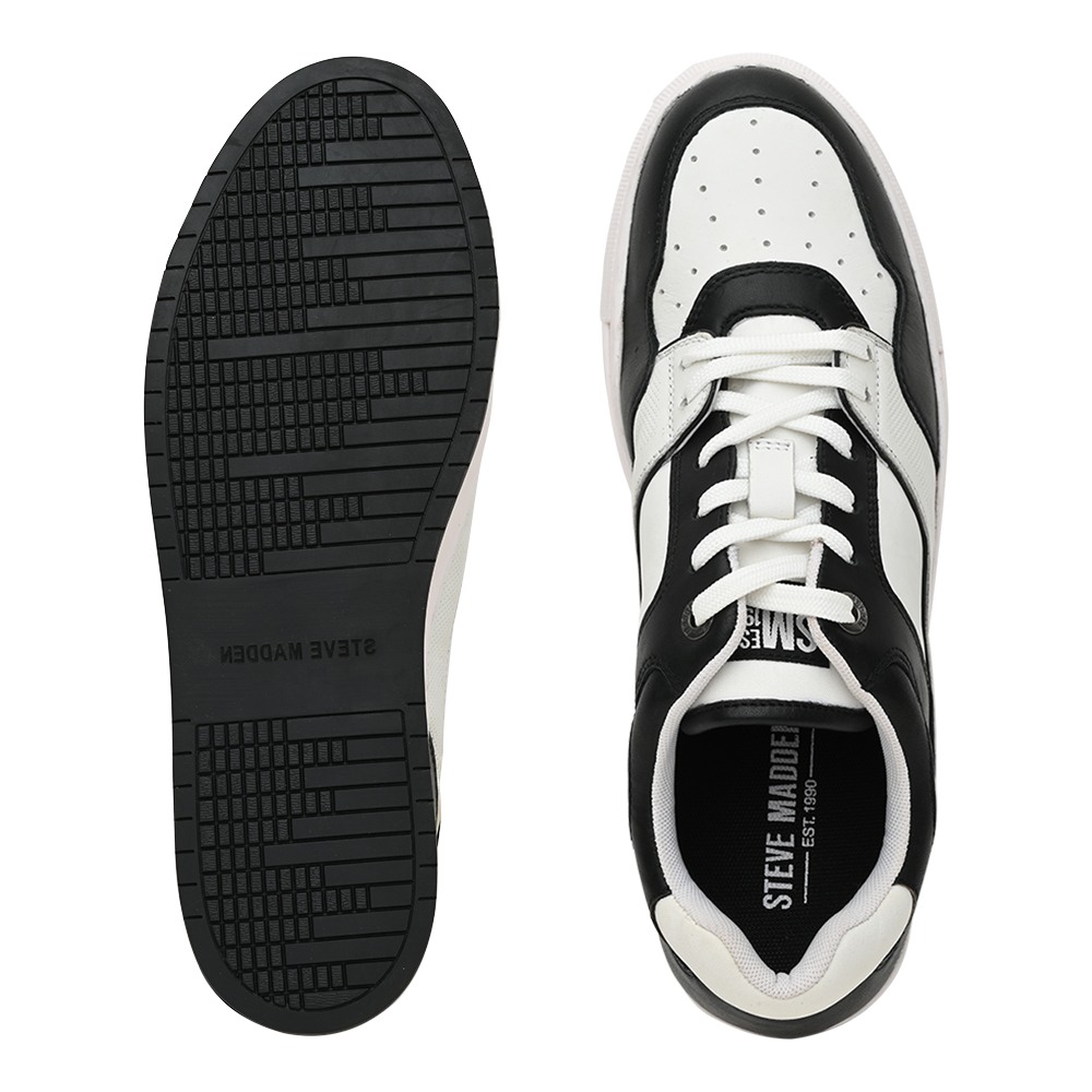 TRAYLON Black Sneakers