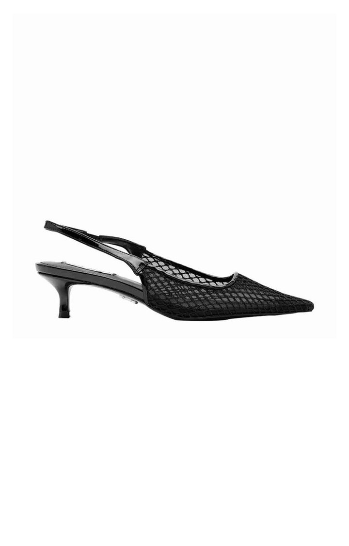 Kari-M Black Pumps