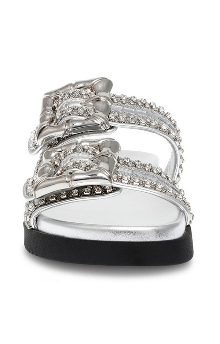 Majesta Silver Flats