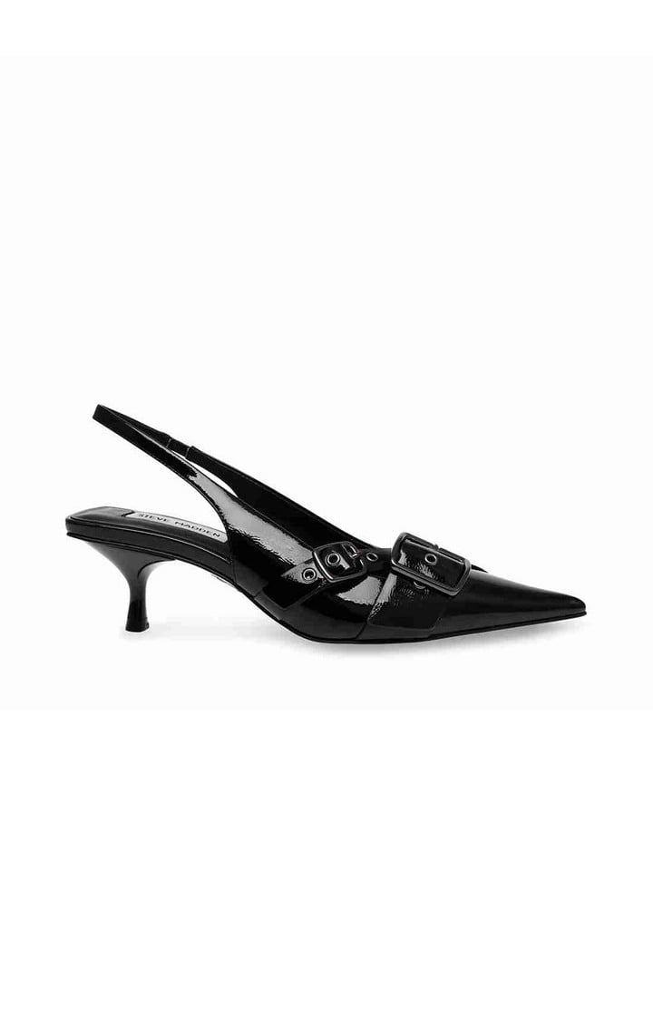 Stepback Black Pumps