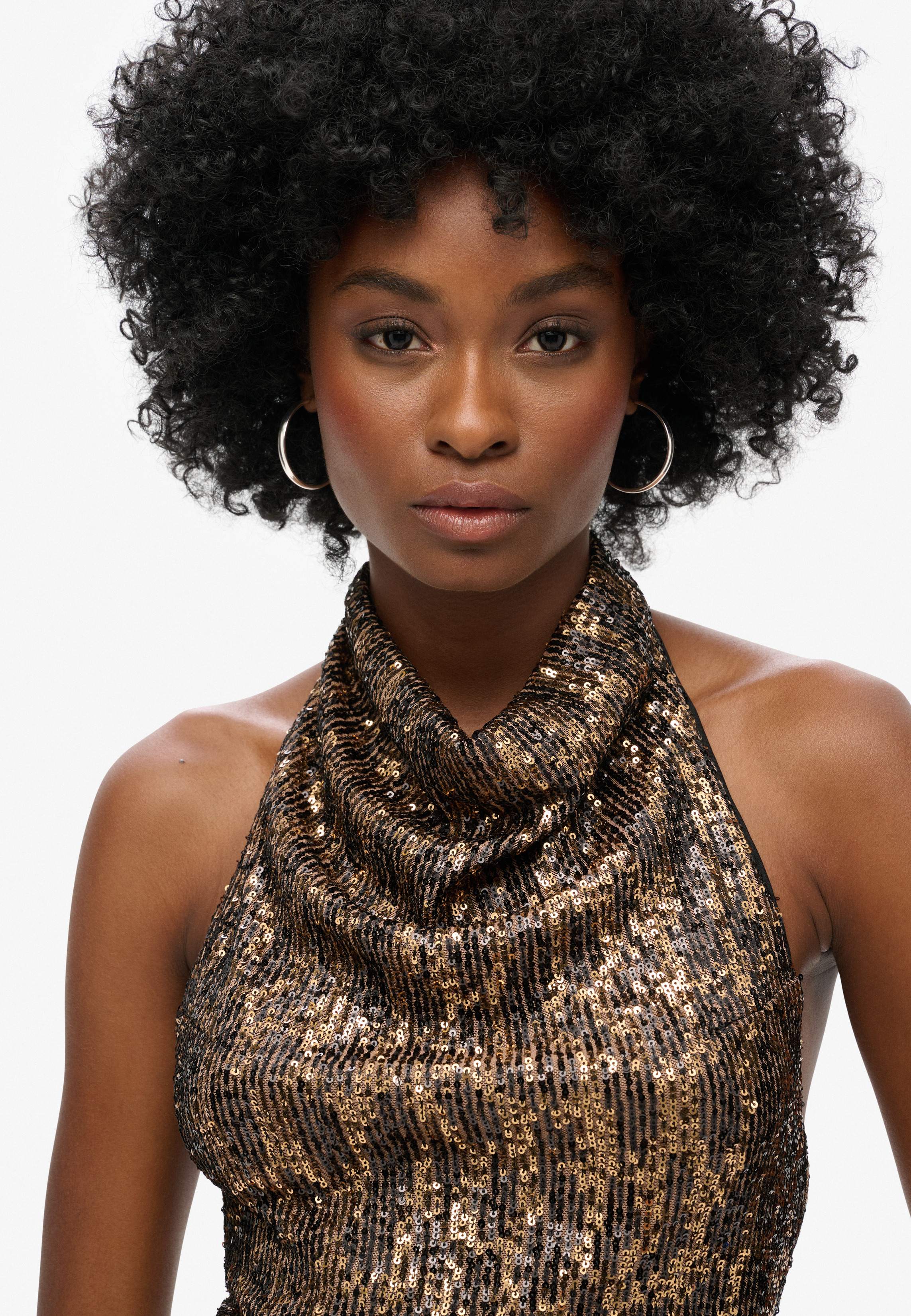 COWL HALTER NECK SEQUIN TOP