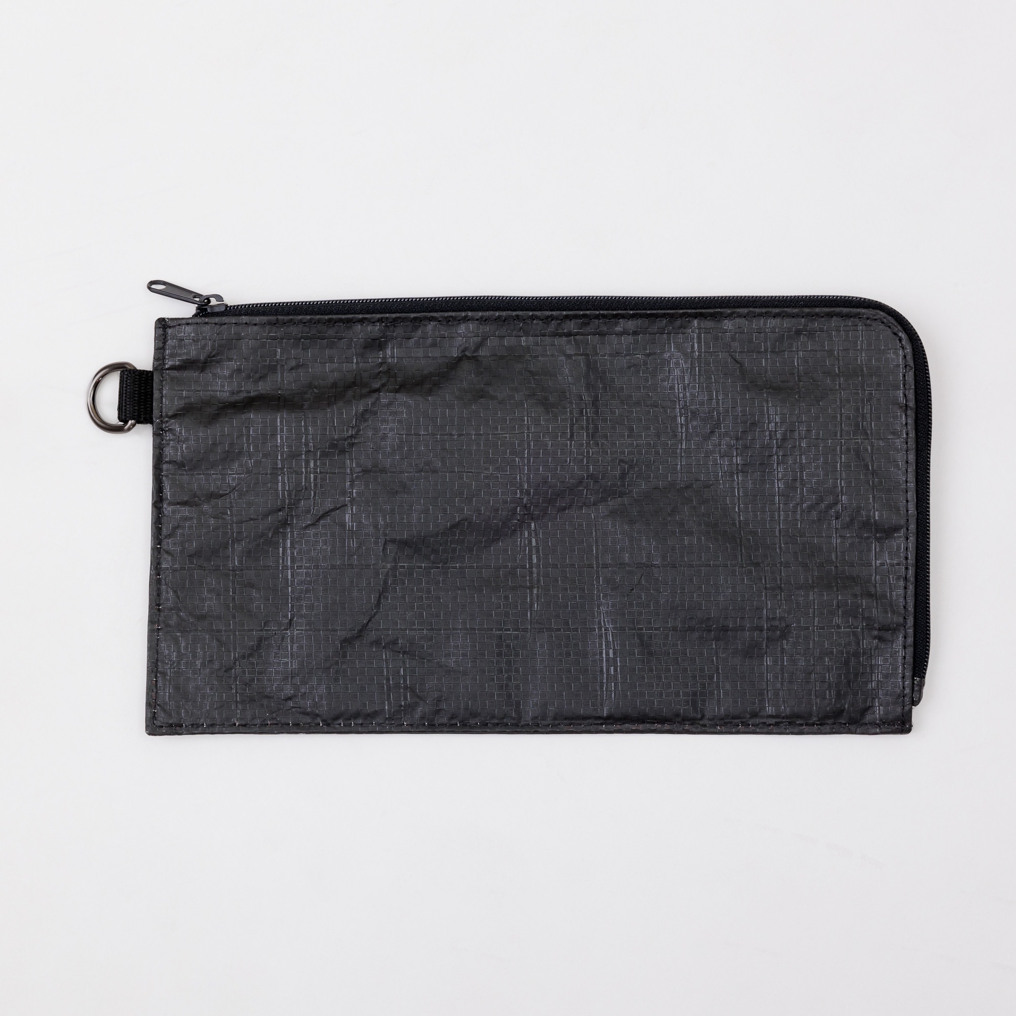MUJI | Recycled Polyethylene Blend Passport Case