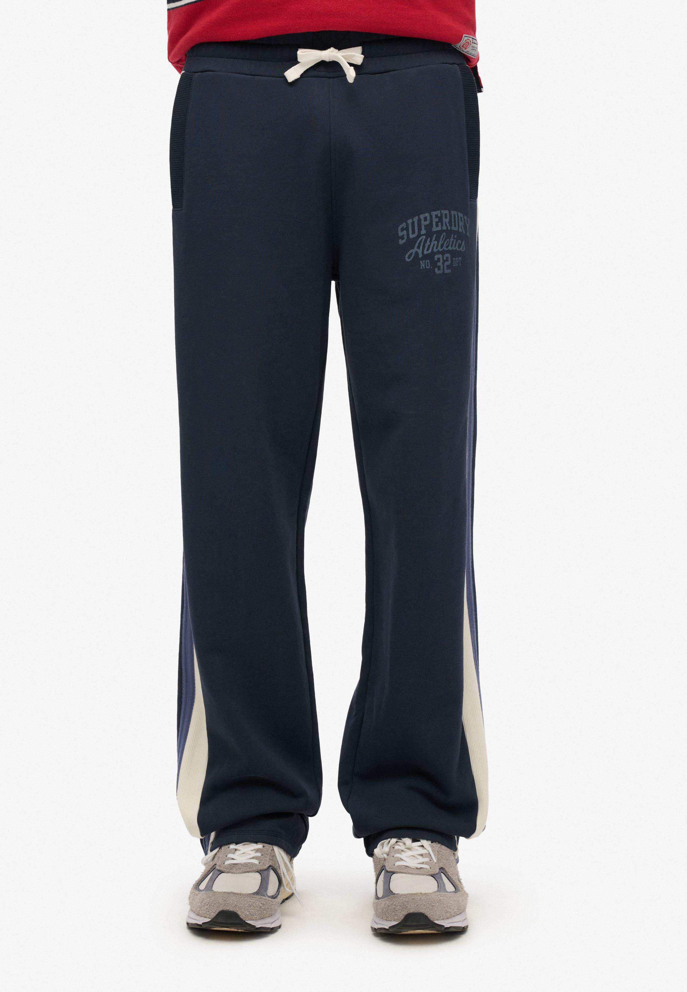 ATHLETIC ESS STRAIGHT JOGGER