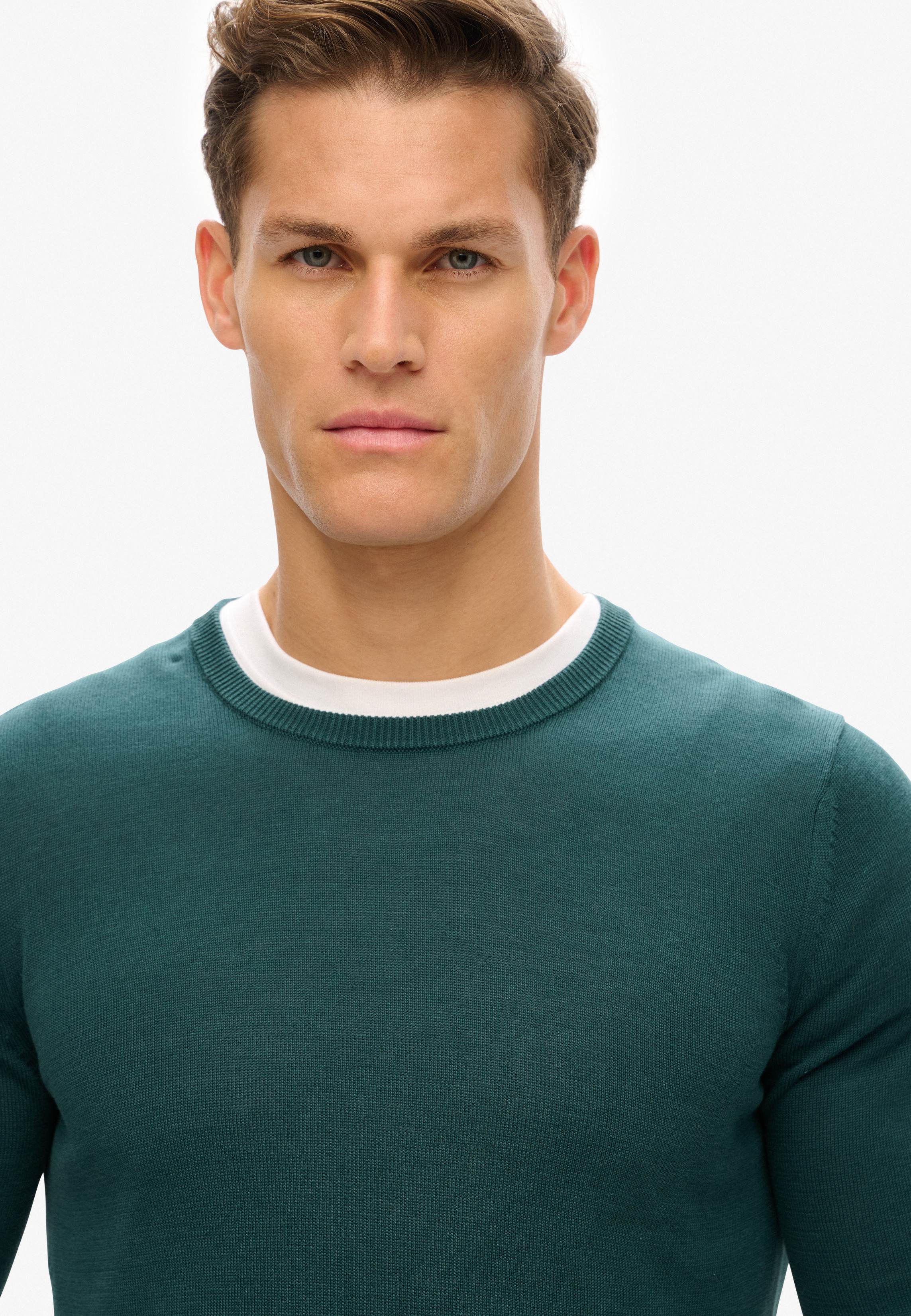 ESSENTIALS LW KNIT CREW