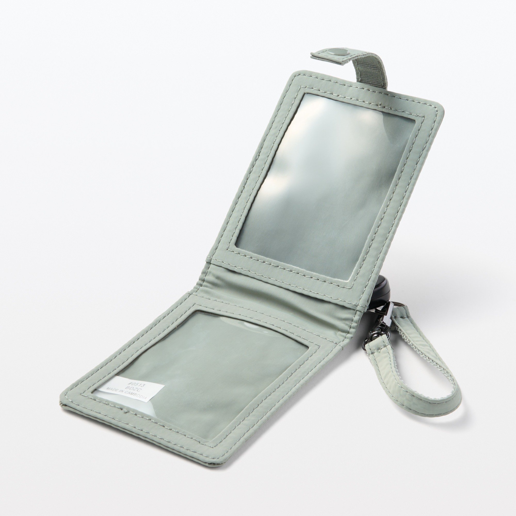 Self-standing Card holder with reel