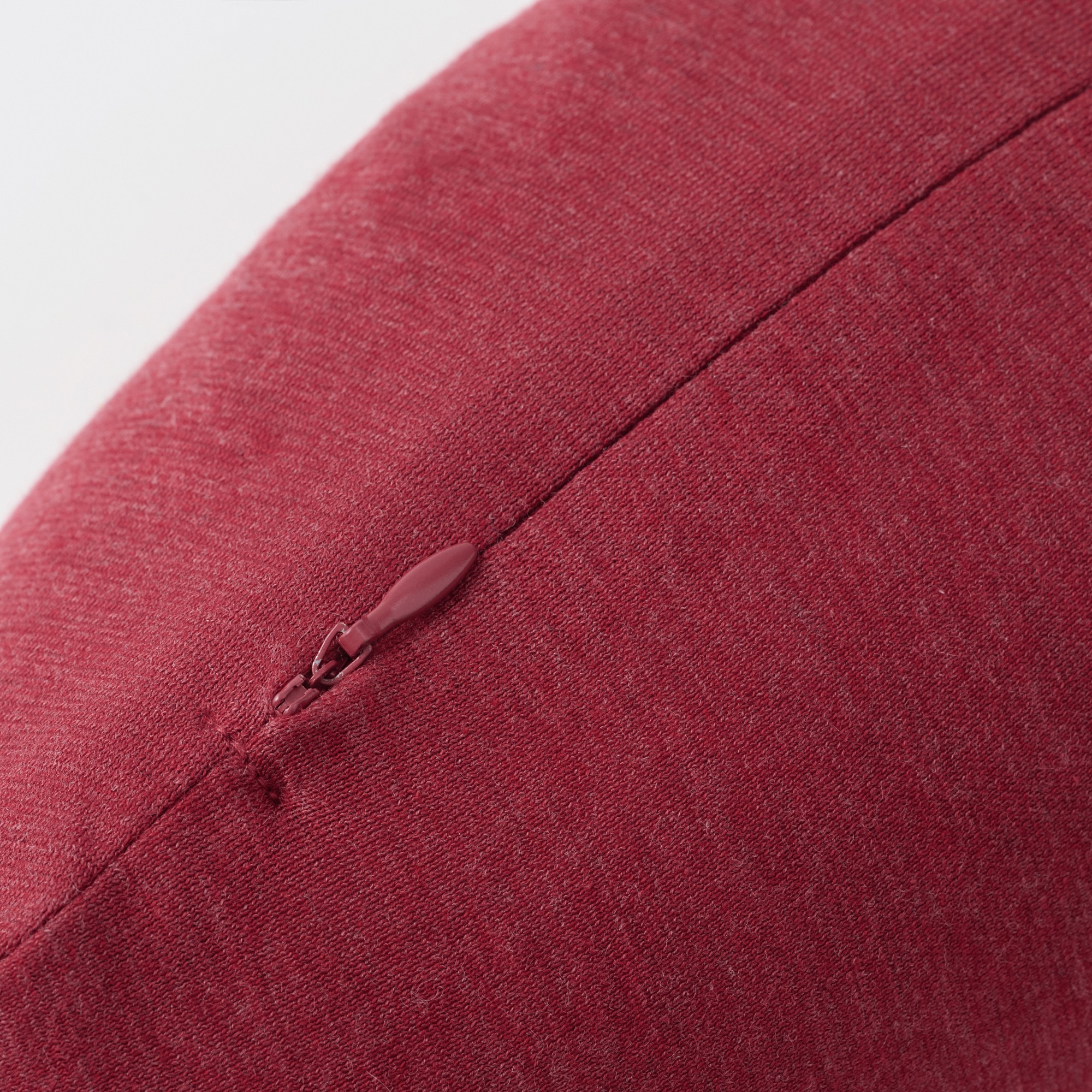 MUJI | FITTING NECK CUSHION