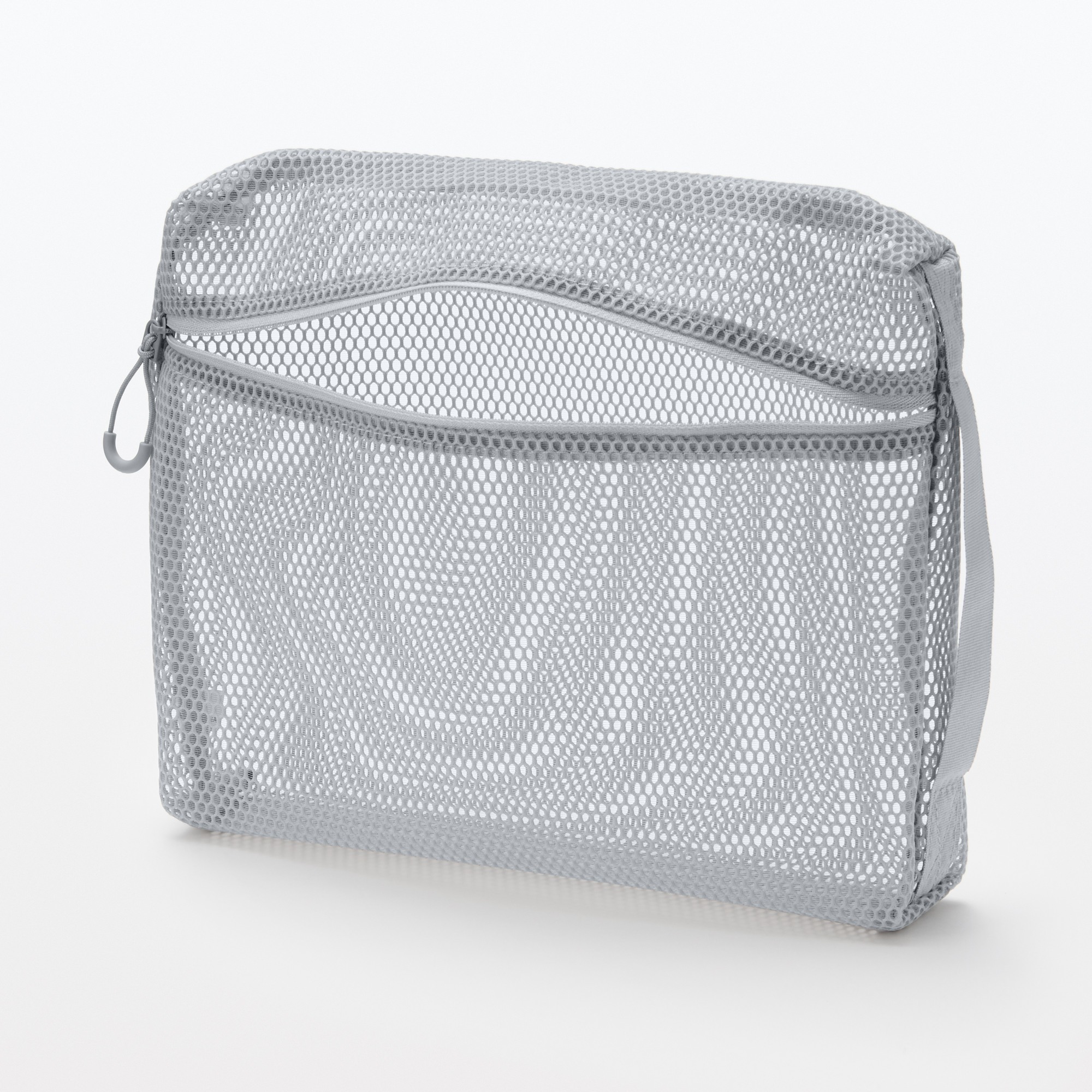 Gusset mesh case