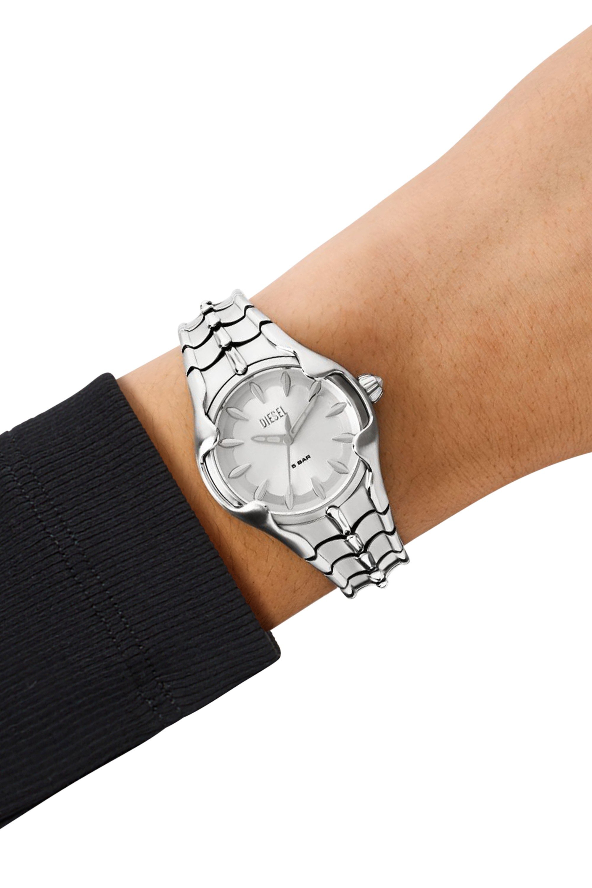 Silver Vert three-hand stainless steel watch