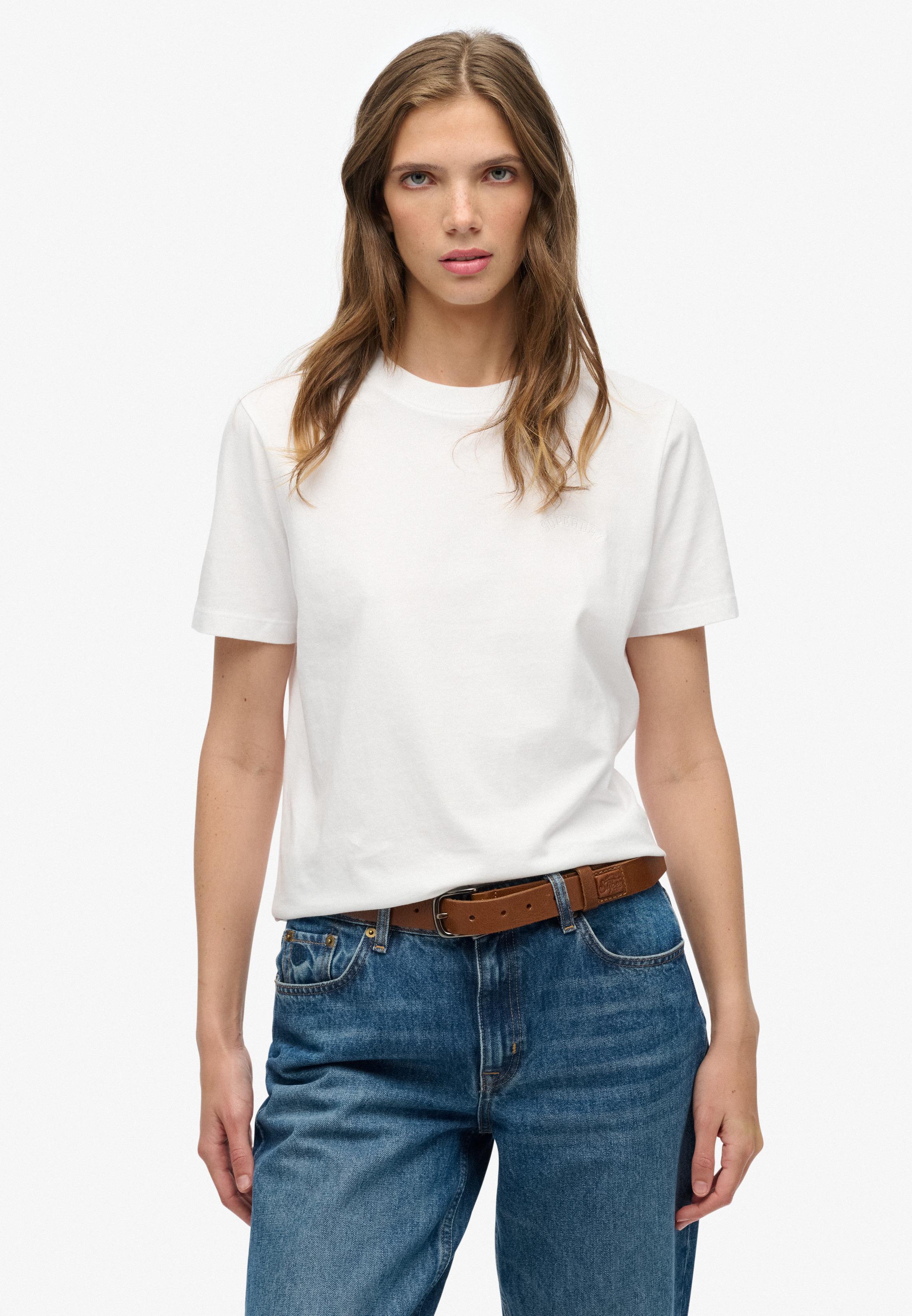 Essential Logo Emb Tee