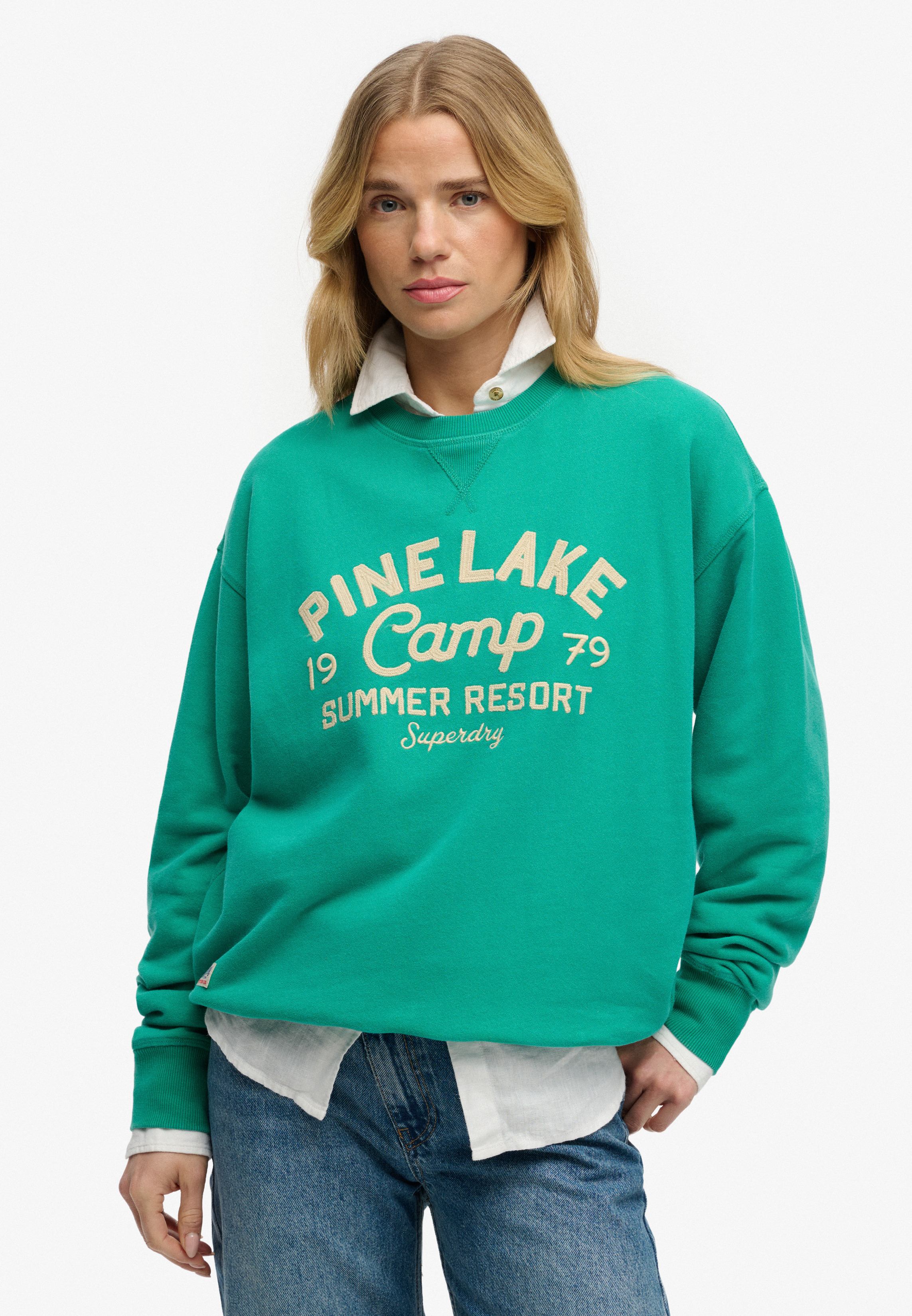 Beach Club Loose Crew