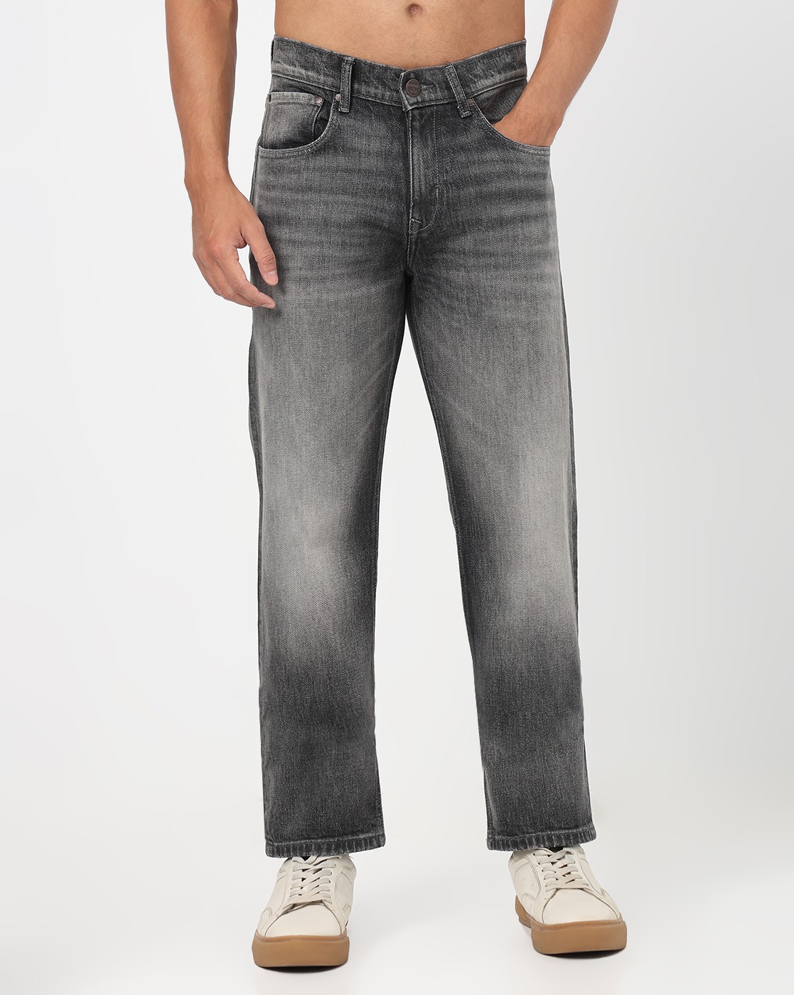 Naruto Straight Rinse Distress Jeans