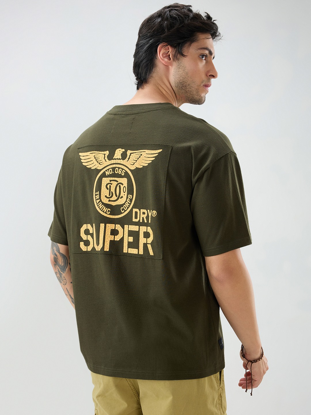 MILITARY BADGE  T-SHIRT