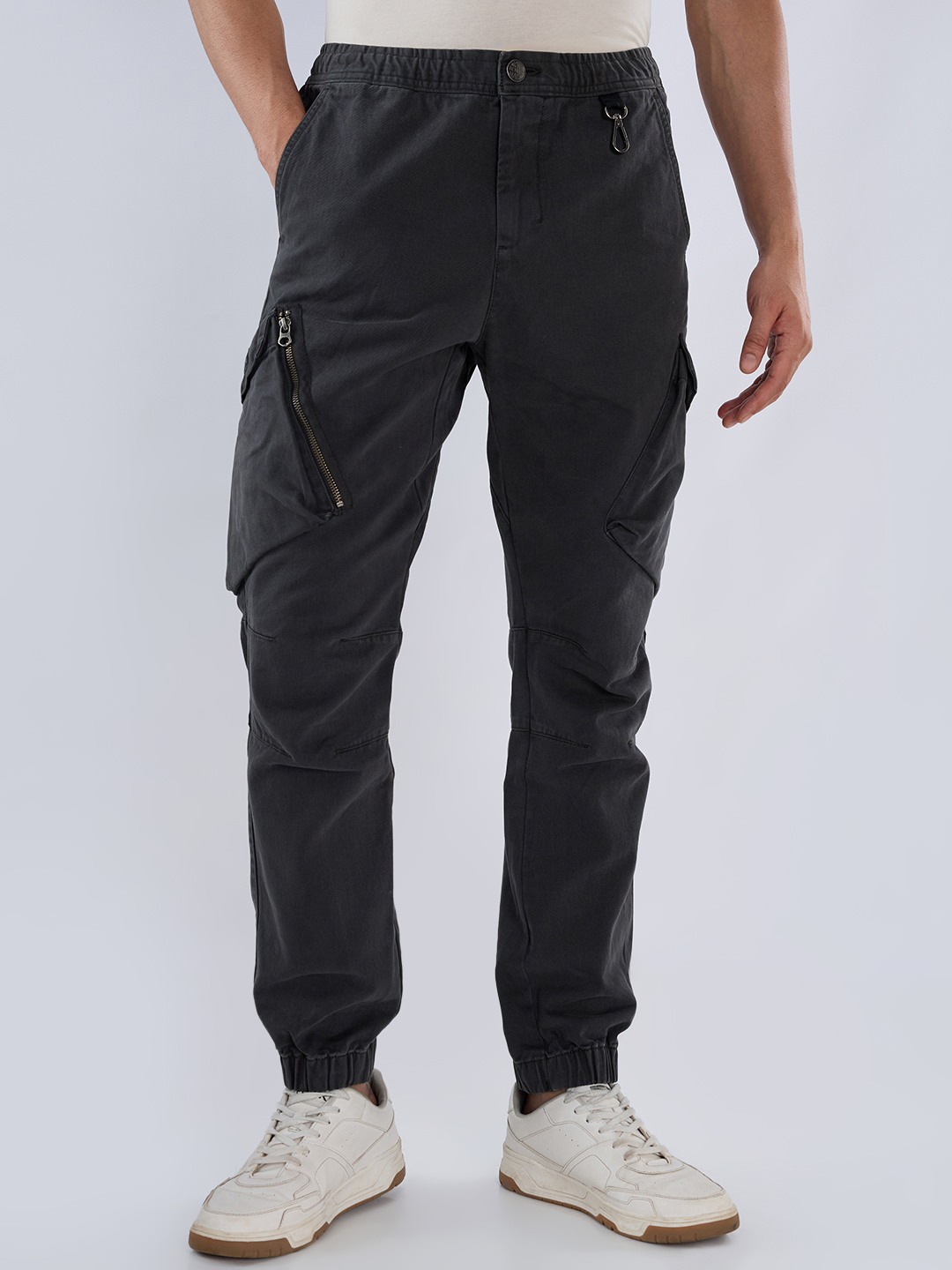 MILITAIRE ZIPPERED CARGO PANT