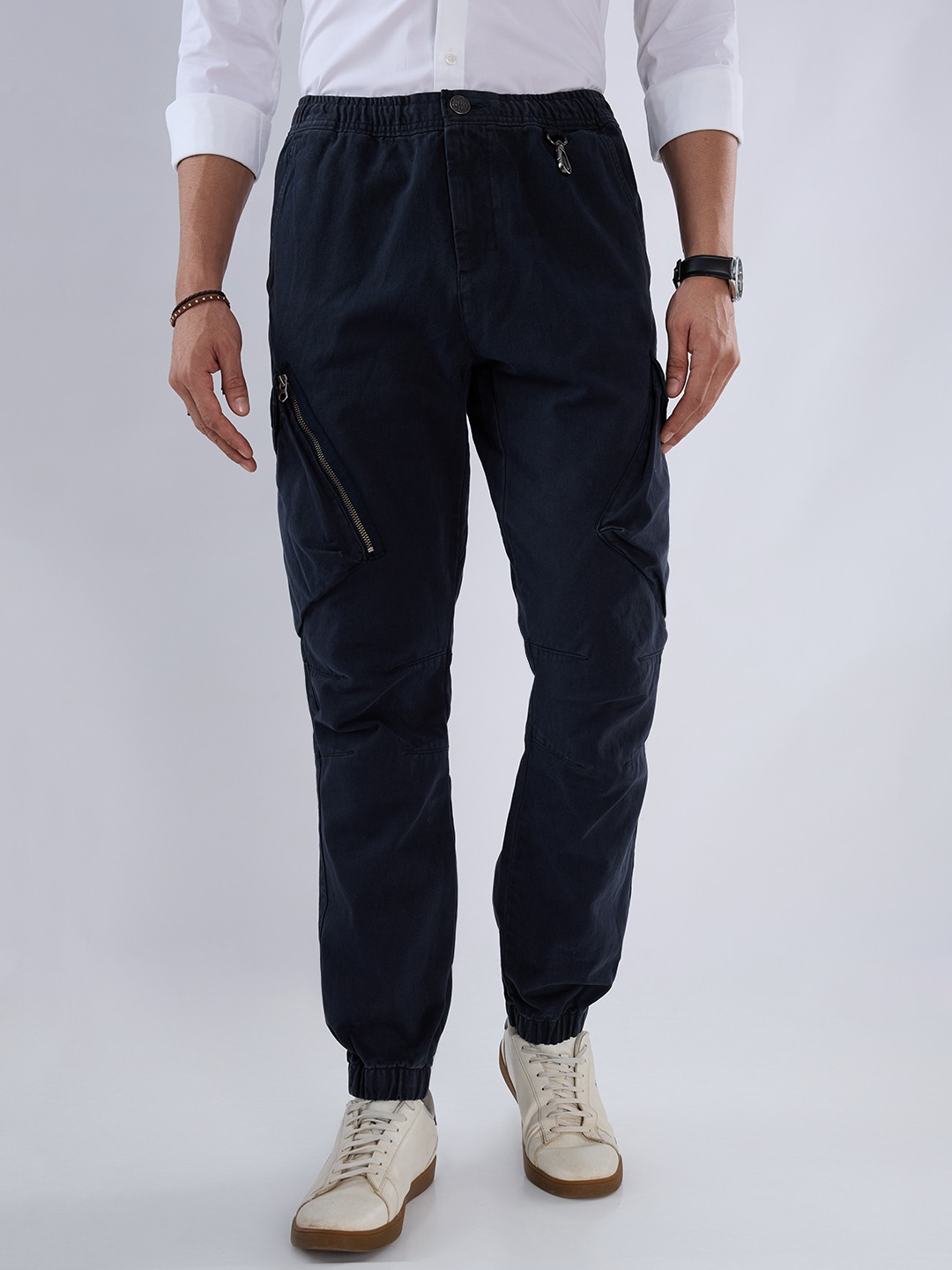 MILITAIRE ZIPPERED CARGO PANT