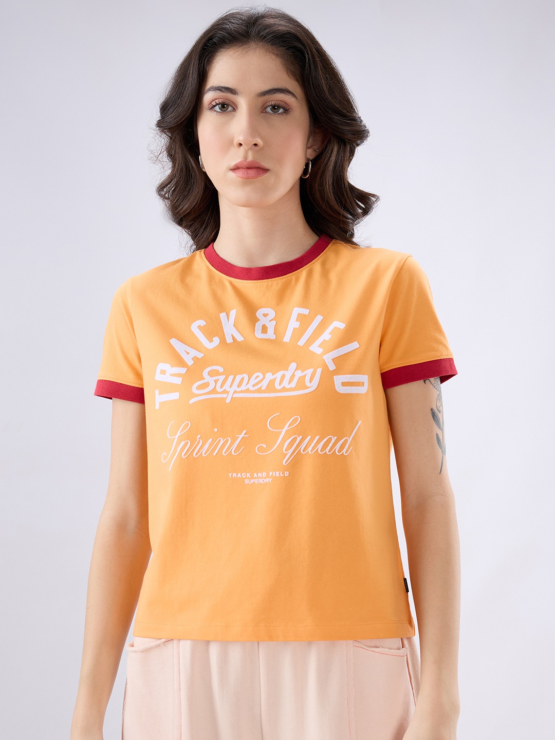 CONTRAST RIB SPORTY T-SHIRT