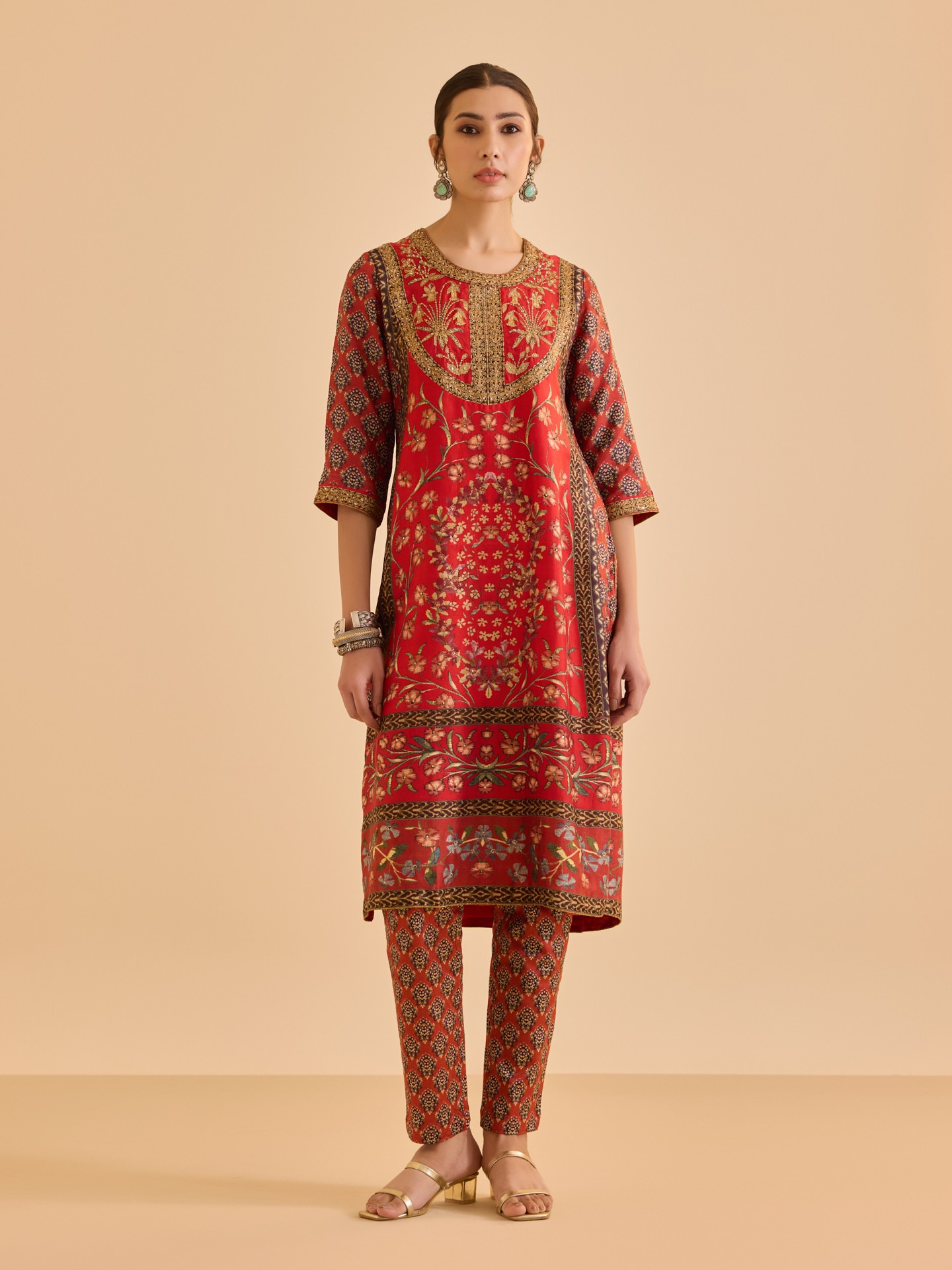 Red Albina Suit Set