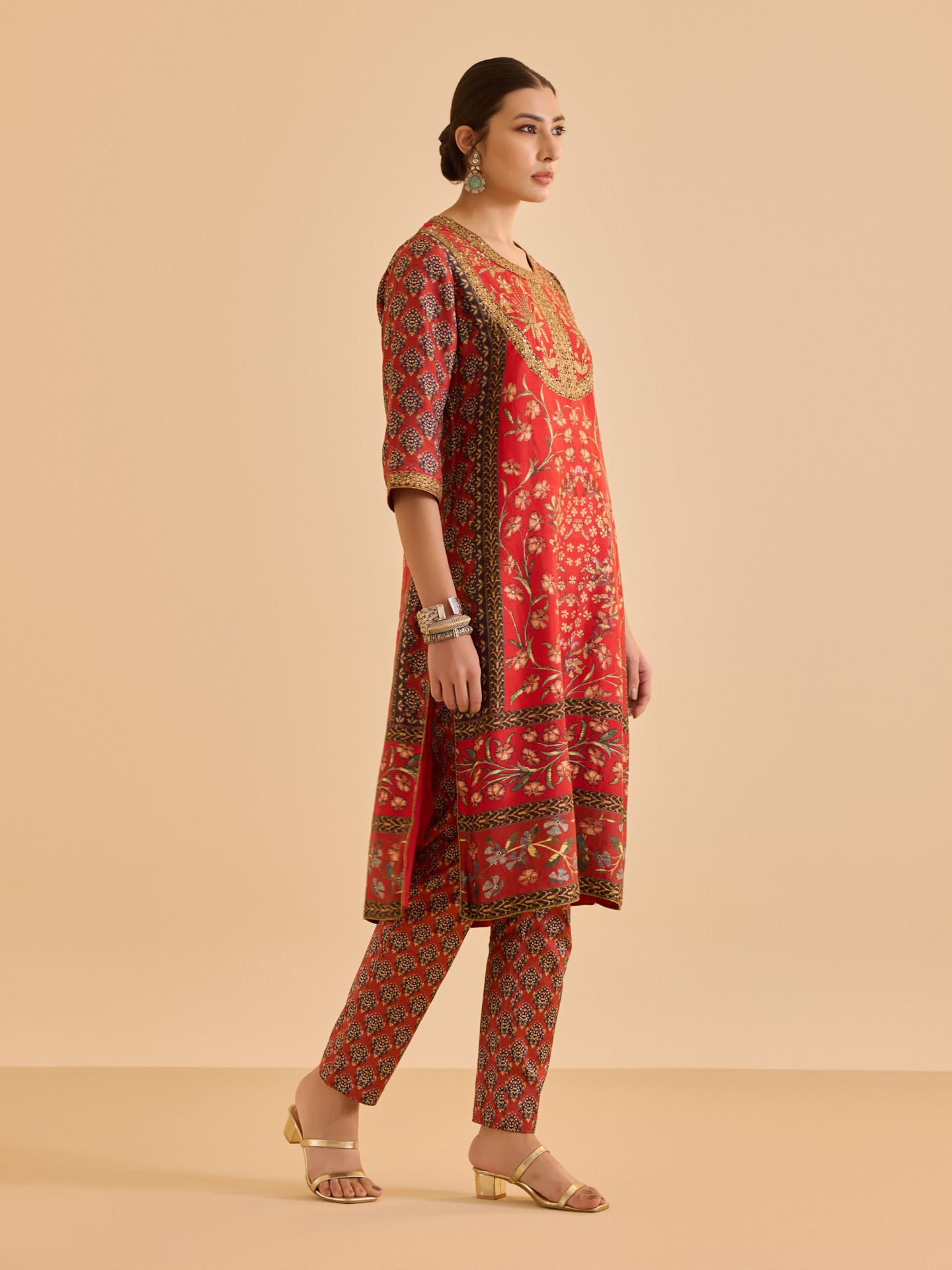 Red Albina Suit Set