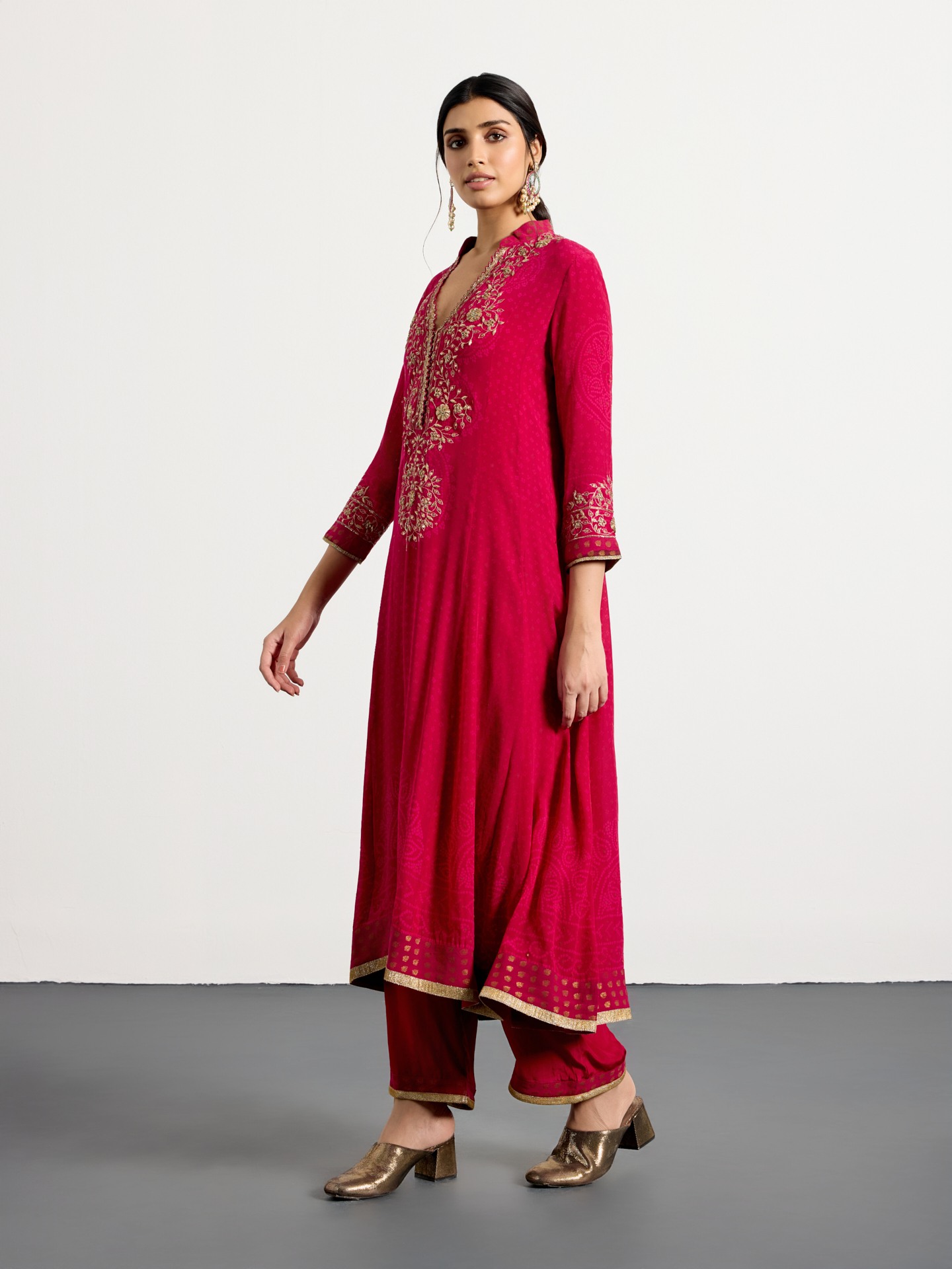Fuschia Bandhni Bijli Suit