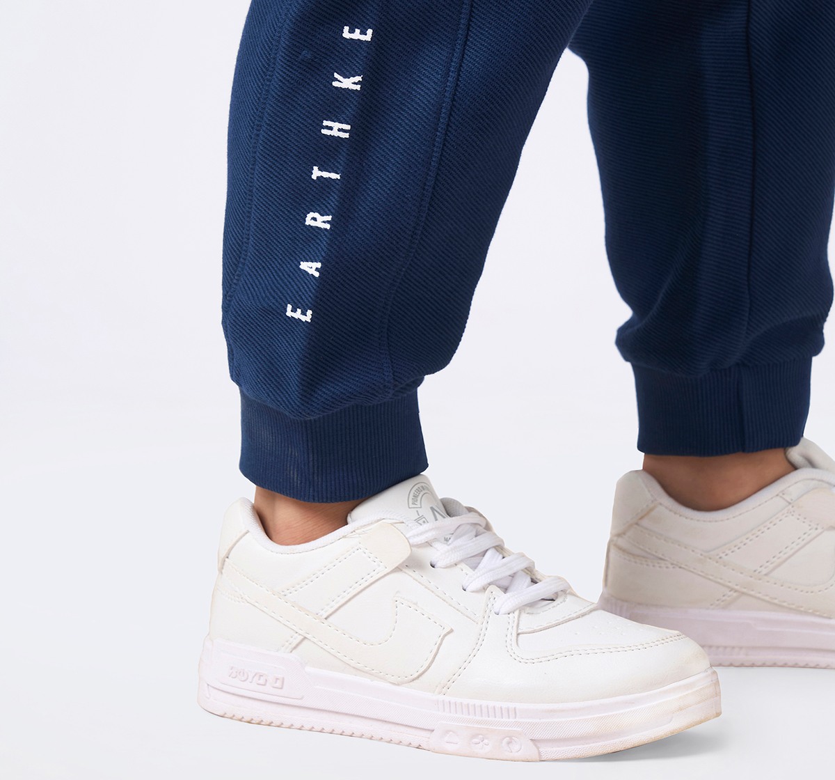 Boys knit joggers  Navy