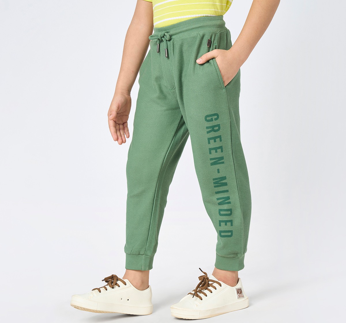 Boys knit joggers Olive