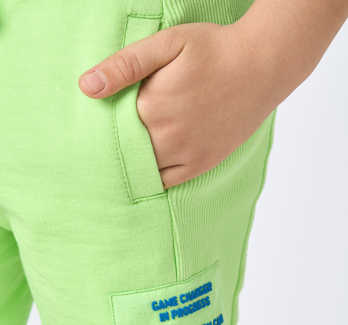 Boys knitted shorts Green